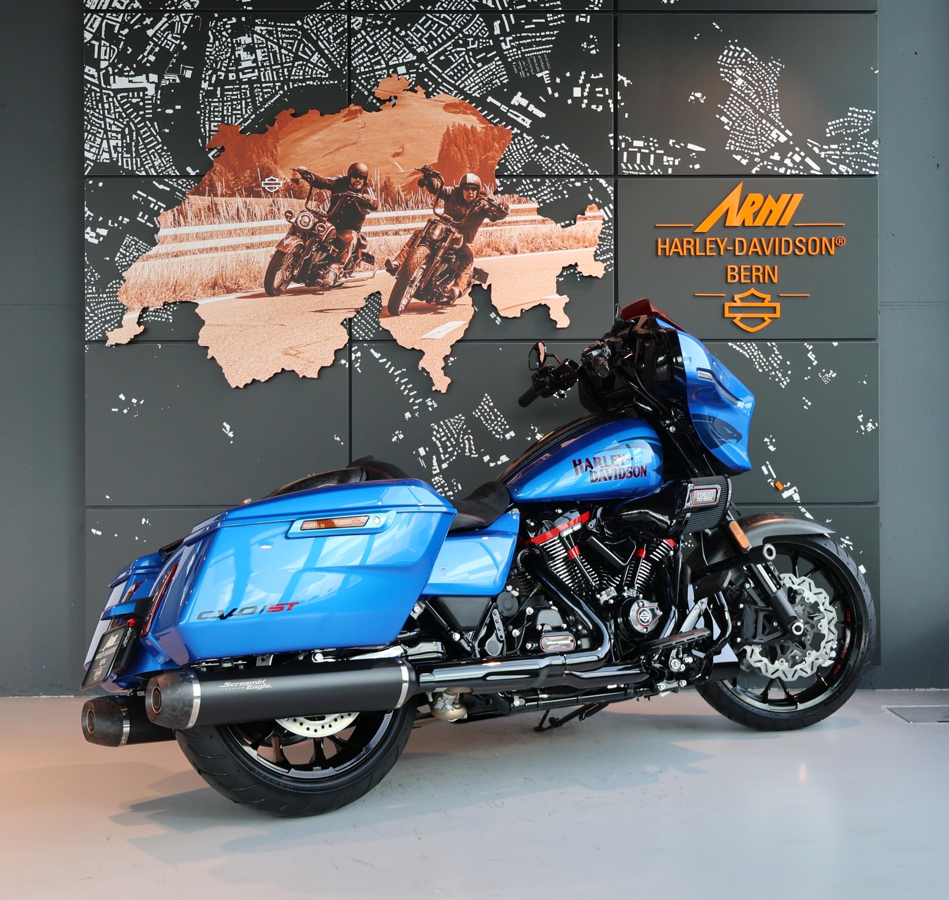 HARLEY-DAVIDSON FLHXSTSE CVO Street Glide ST-image-2