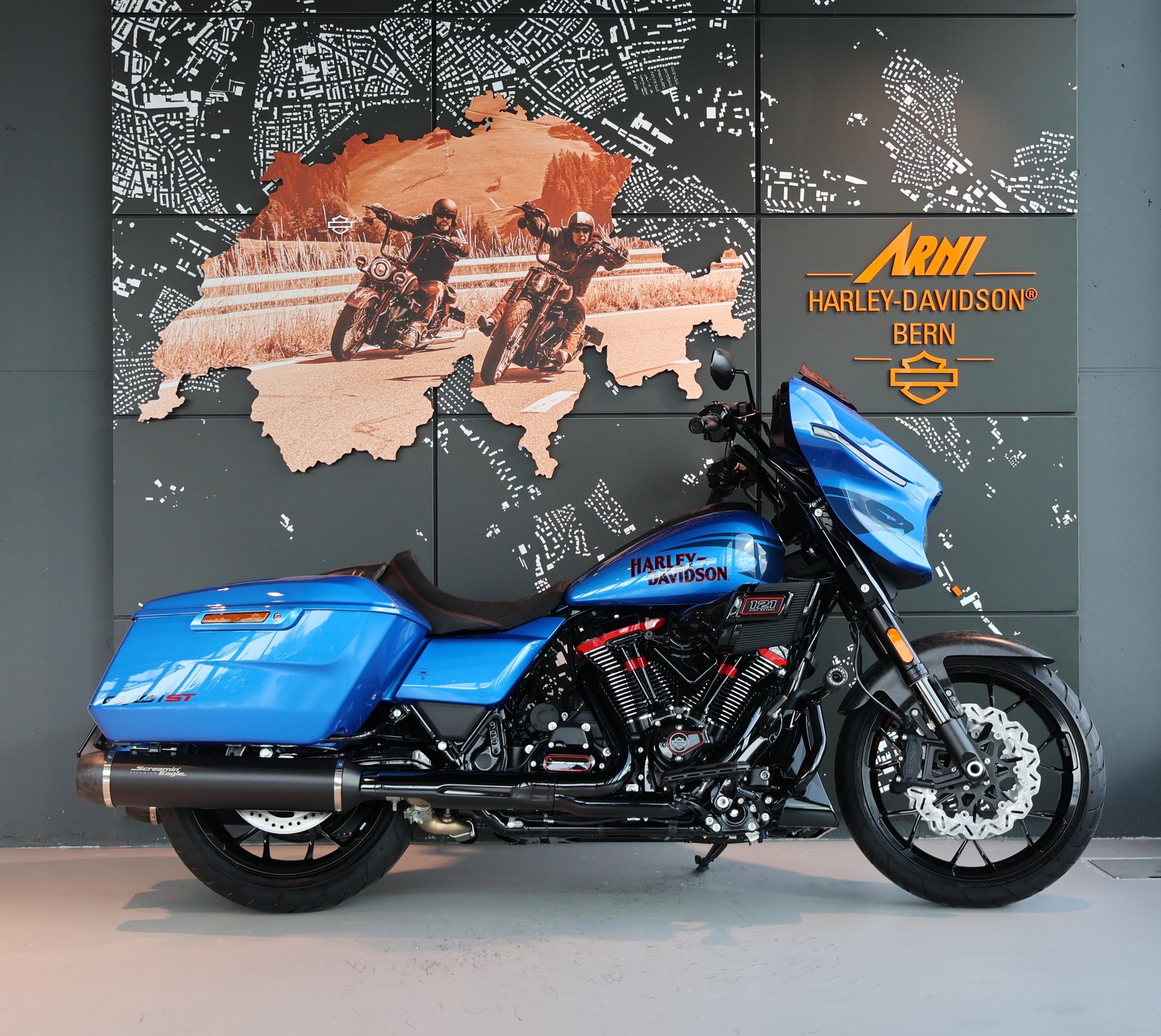 HARLEY-DAVIDSON FLHXSTSE CVO Street Glide ST