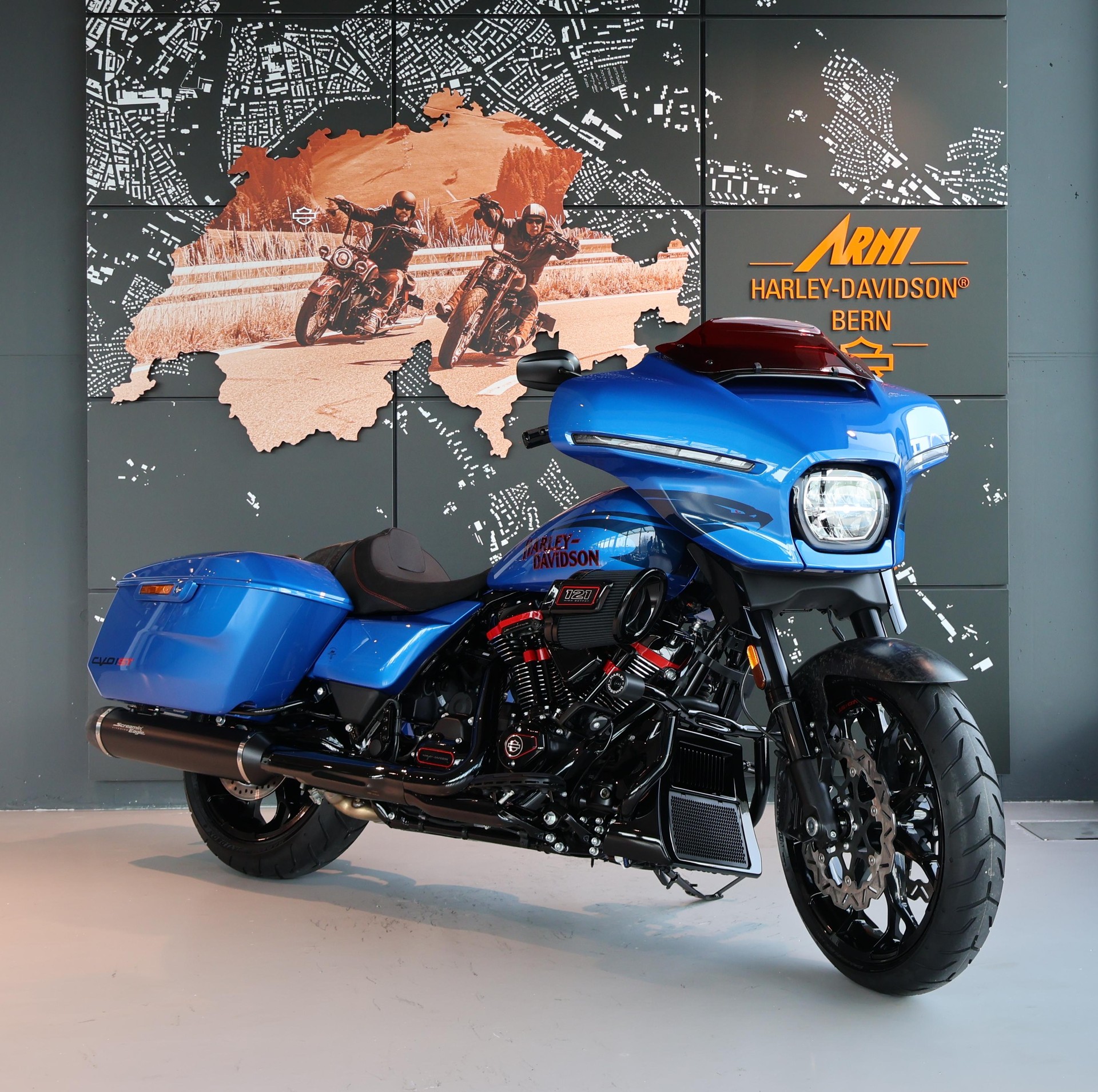 HARLEY-DAVIDSON FLHXSTSE CVO Street Glide ST-image-1