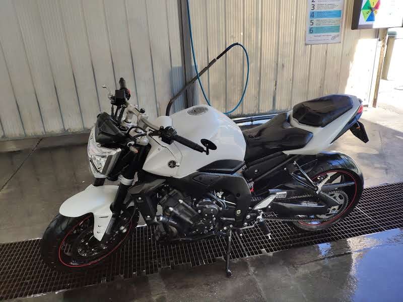 YAMAHA FZ1 N ABS-image-1