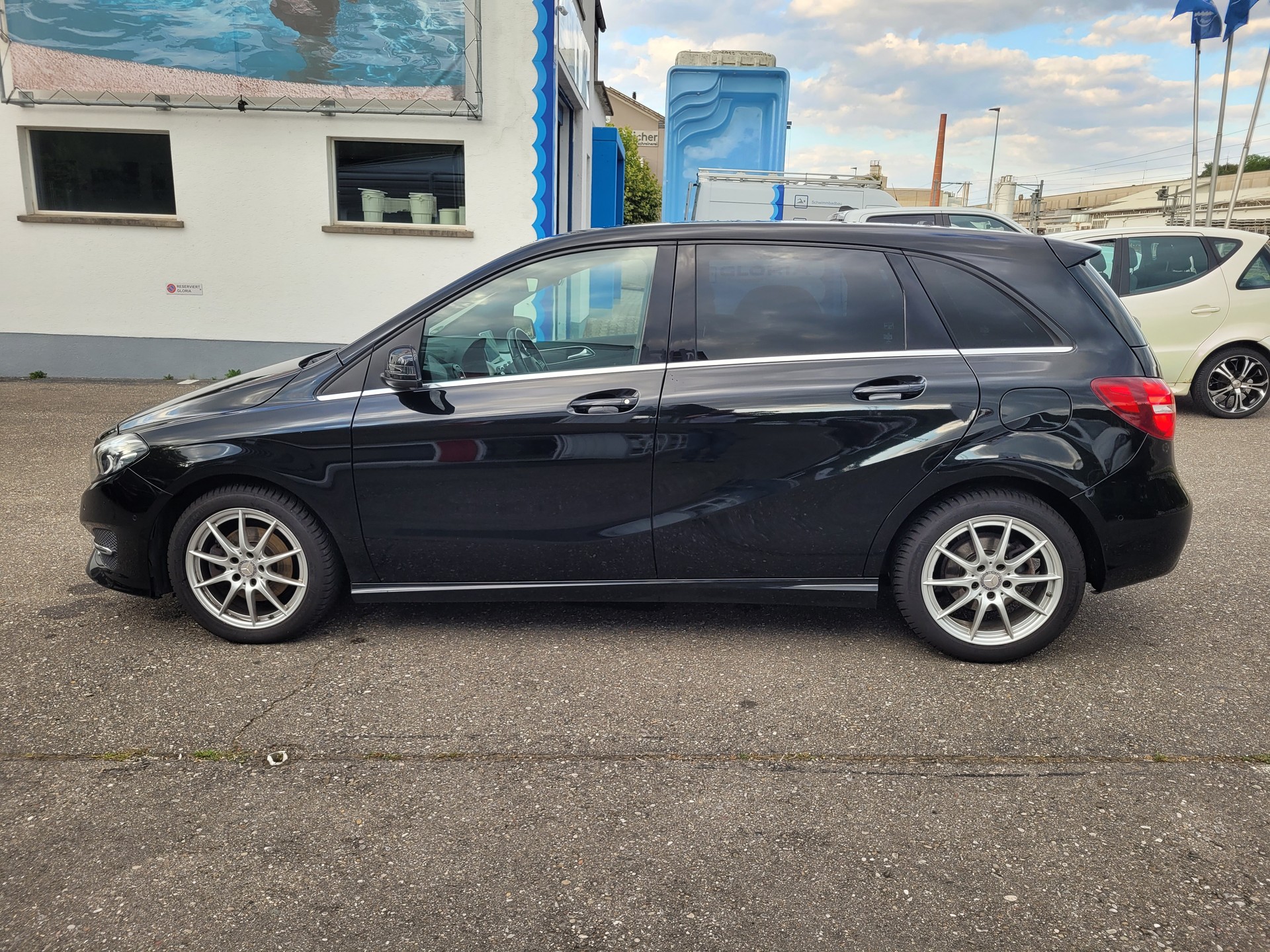 MERCEDES-BENZ B 200 CDI Style 7G-DCT-image-2