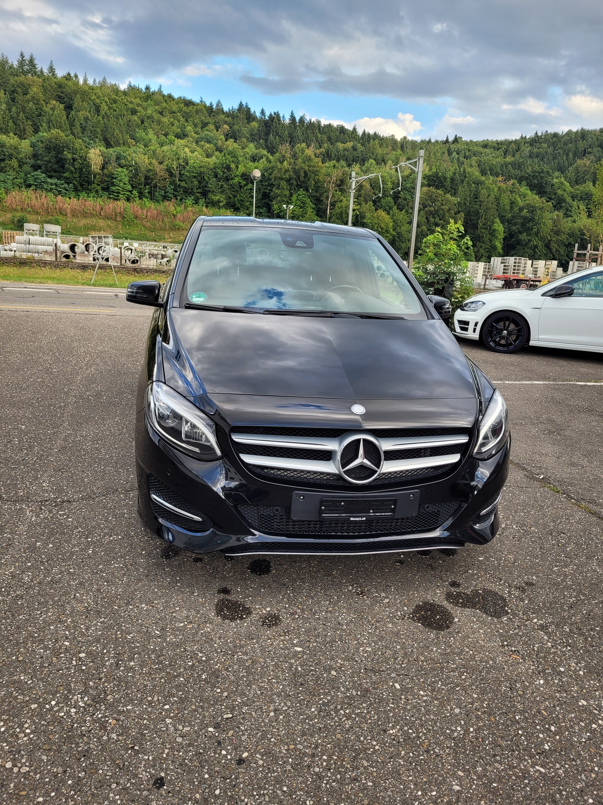 MERCEDES-BENZ B 200 CDI Style 7G-DCT-image-0