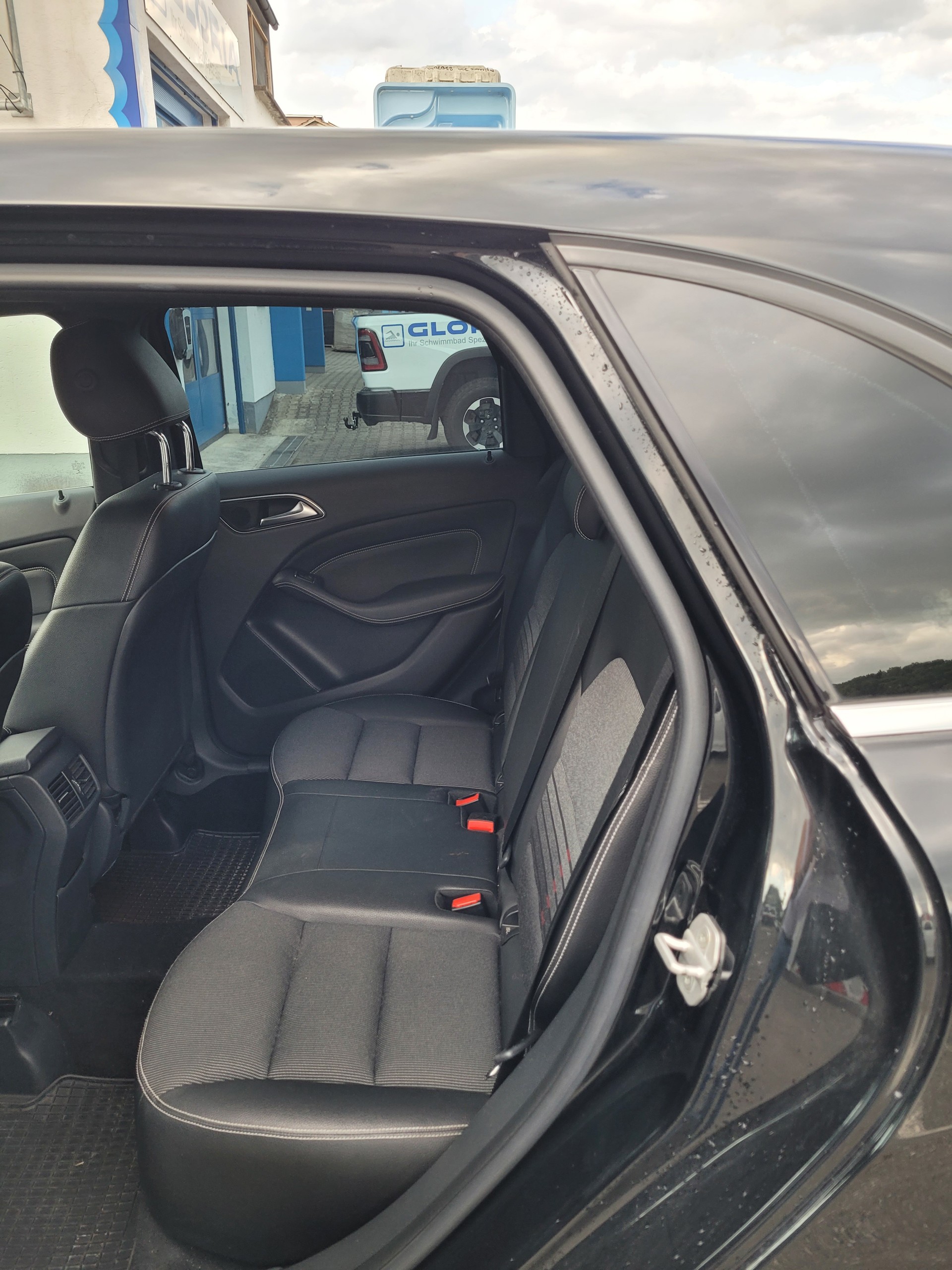 MERCEDES-BENZ B 200 CDI Style 7G-DCT-image-9
