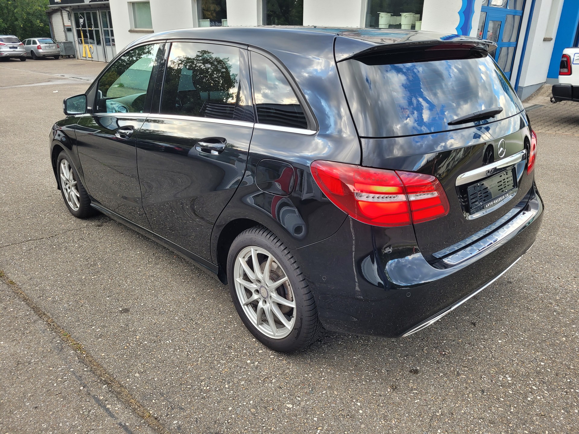 MERCEDES-BENZ B 200 CDI Style 7G-DCT-image-3