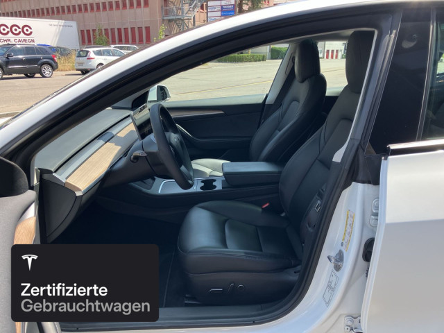 TESLA Model 3 Long Range AWD-image-12