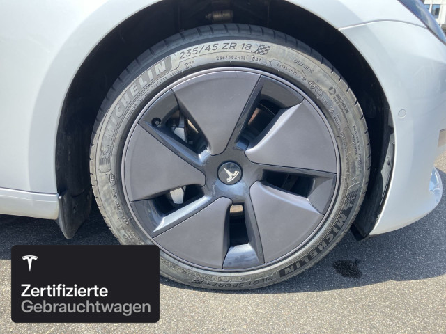 TESLA Model 3 Long Range AWD-image-10