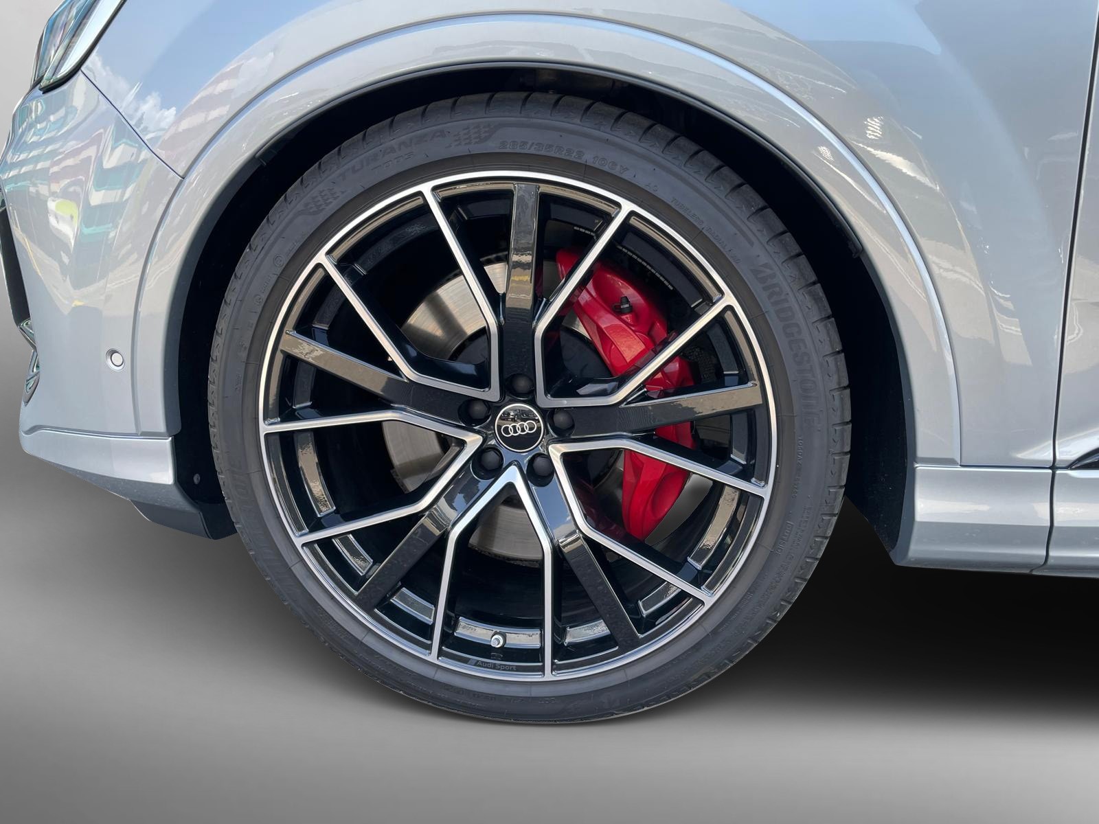 AUDI SQ7 TFSI quattro tiptronic-image-3