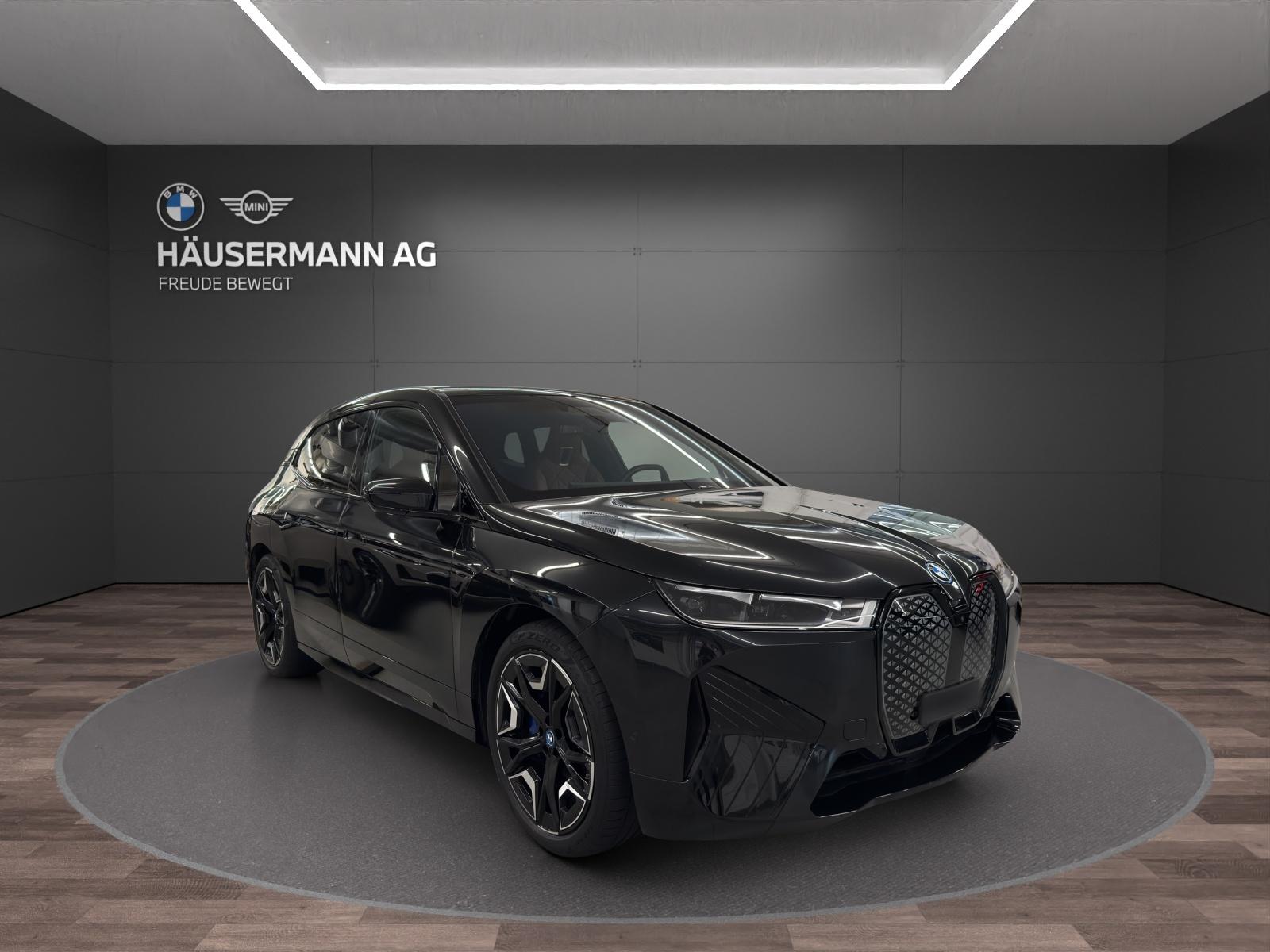 BMW iX xDrive40 SPORT-showroom-element-2