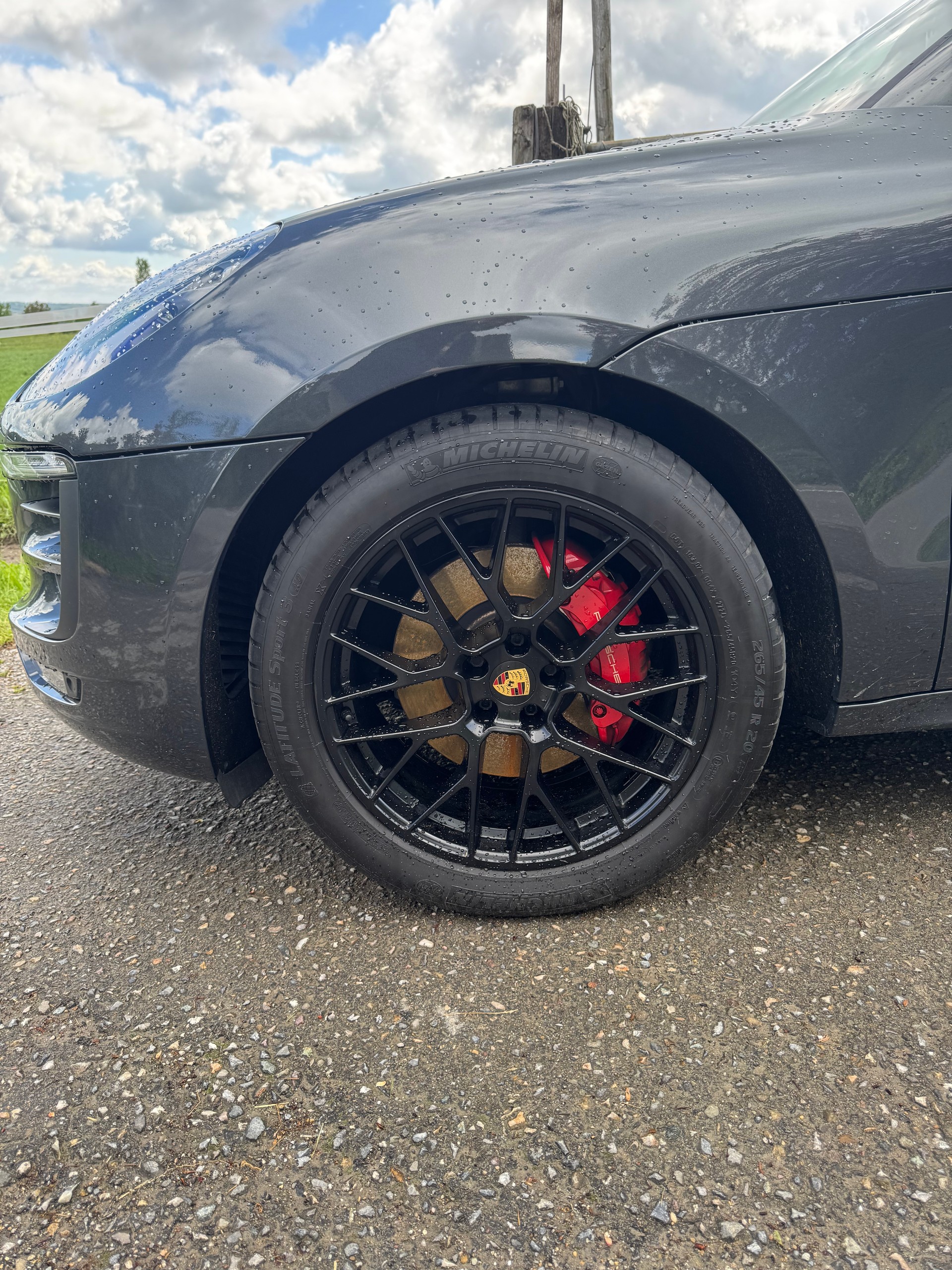 PORSCHE 3.0 V6 GTS-image-3