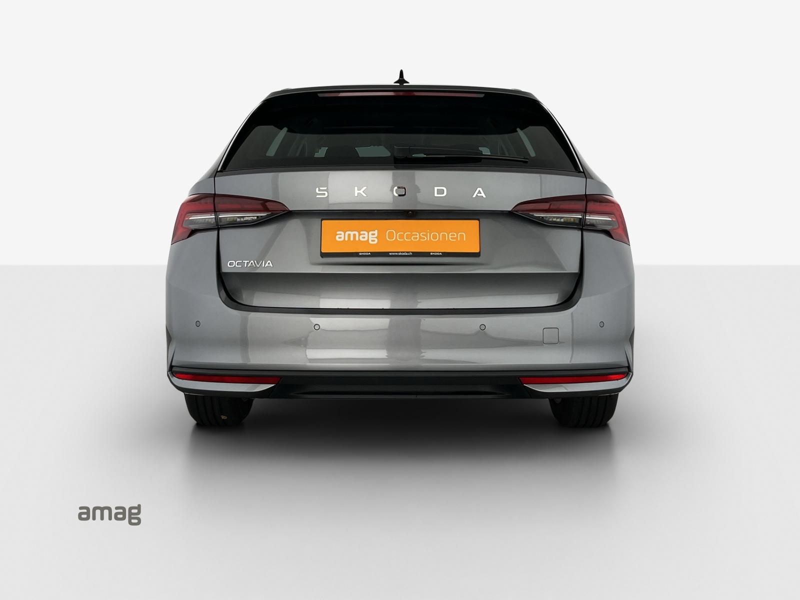SKODA Octavia Combi 1.5 TSI mHEV DSG Dynamic-showroom-element-3
