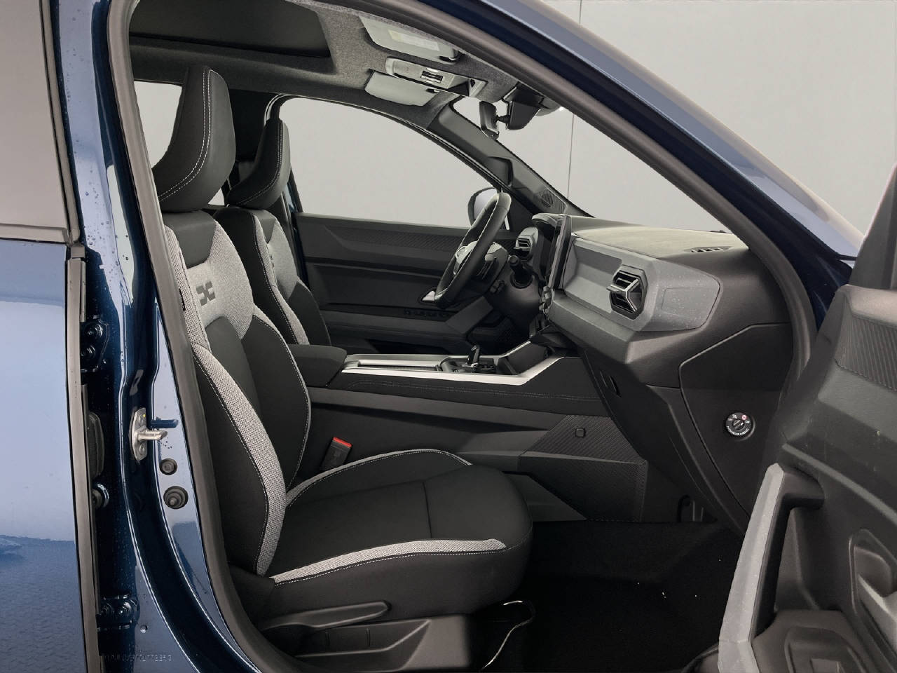 DACIA Bigster 1.2 Hybrid Journey 4WD-image-15