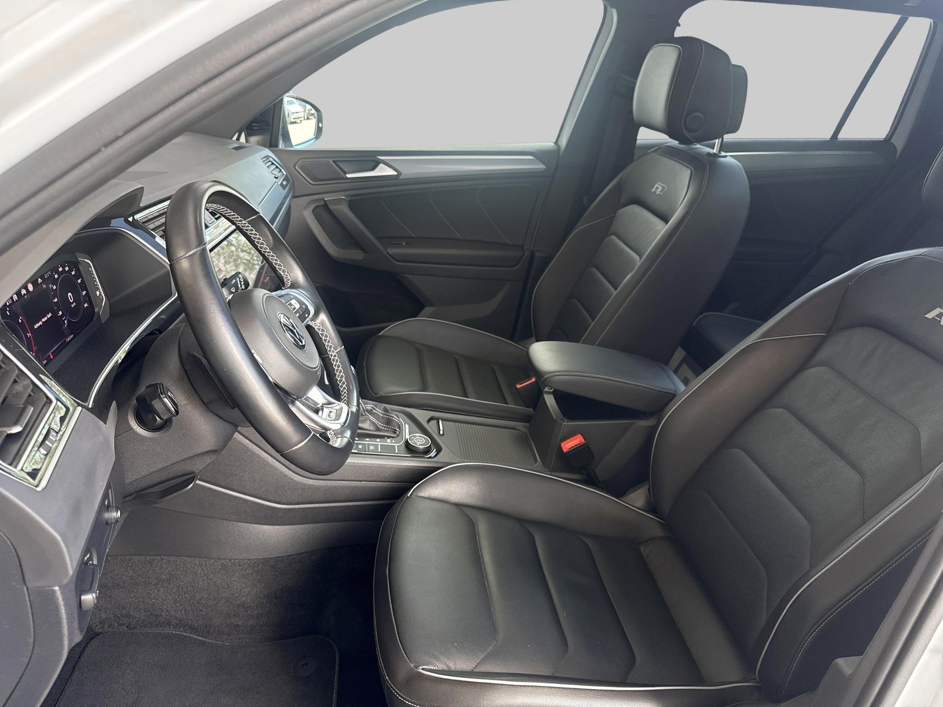 VW Tiguan 2.0TSI 4M-image-7