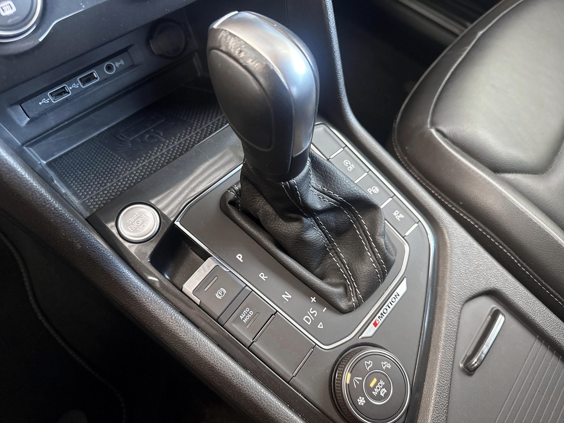 VW Tiguan 2.0TSI 4M-image-10