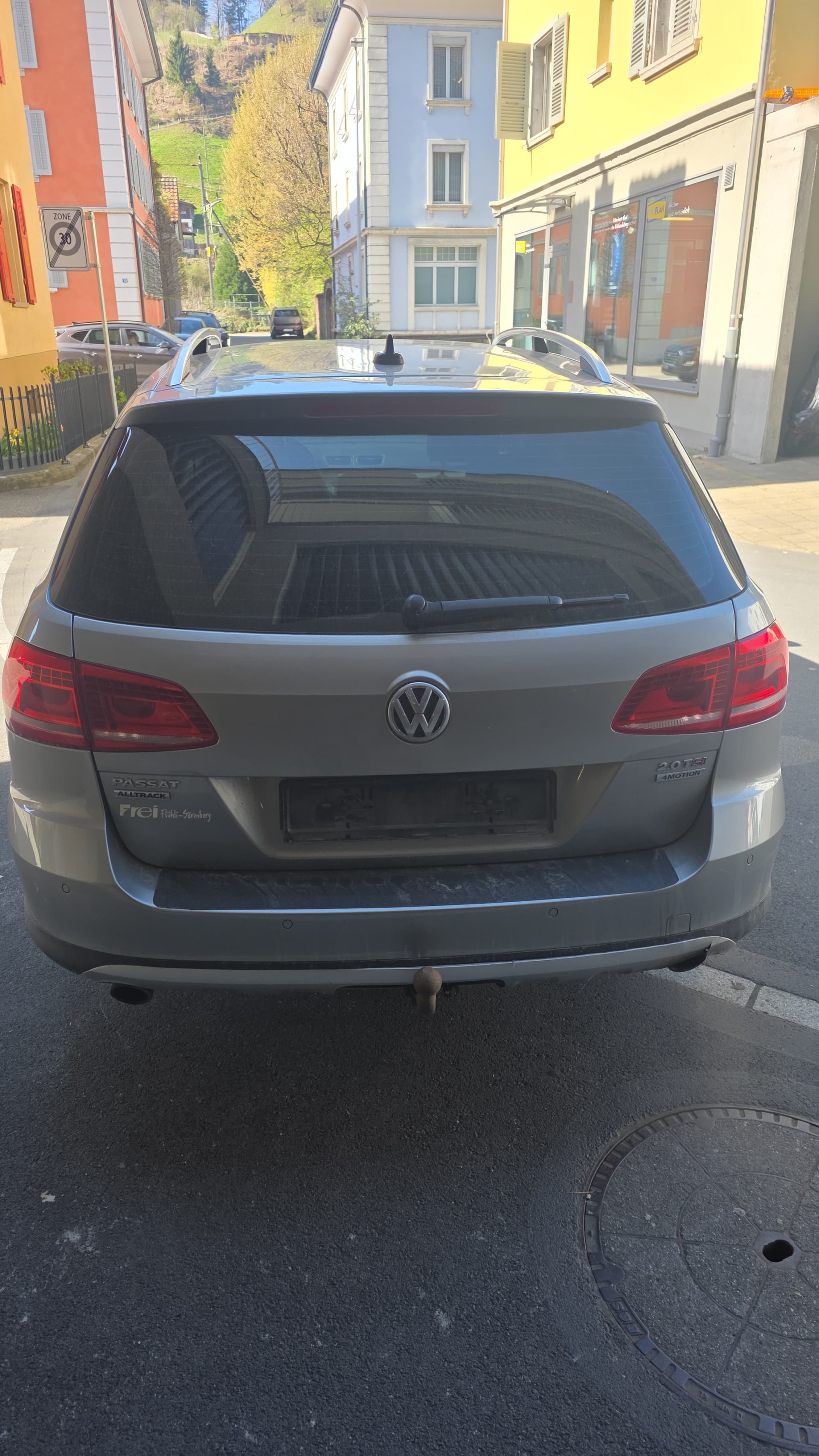 VW Passat Alltrack 2.0 TSI 4Motion DSG-image-4