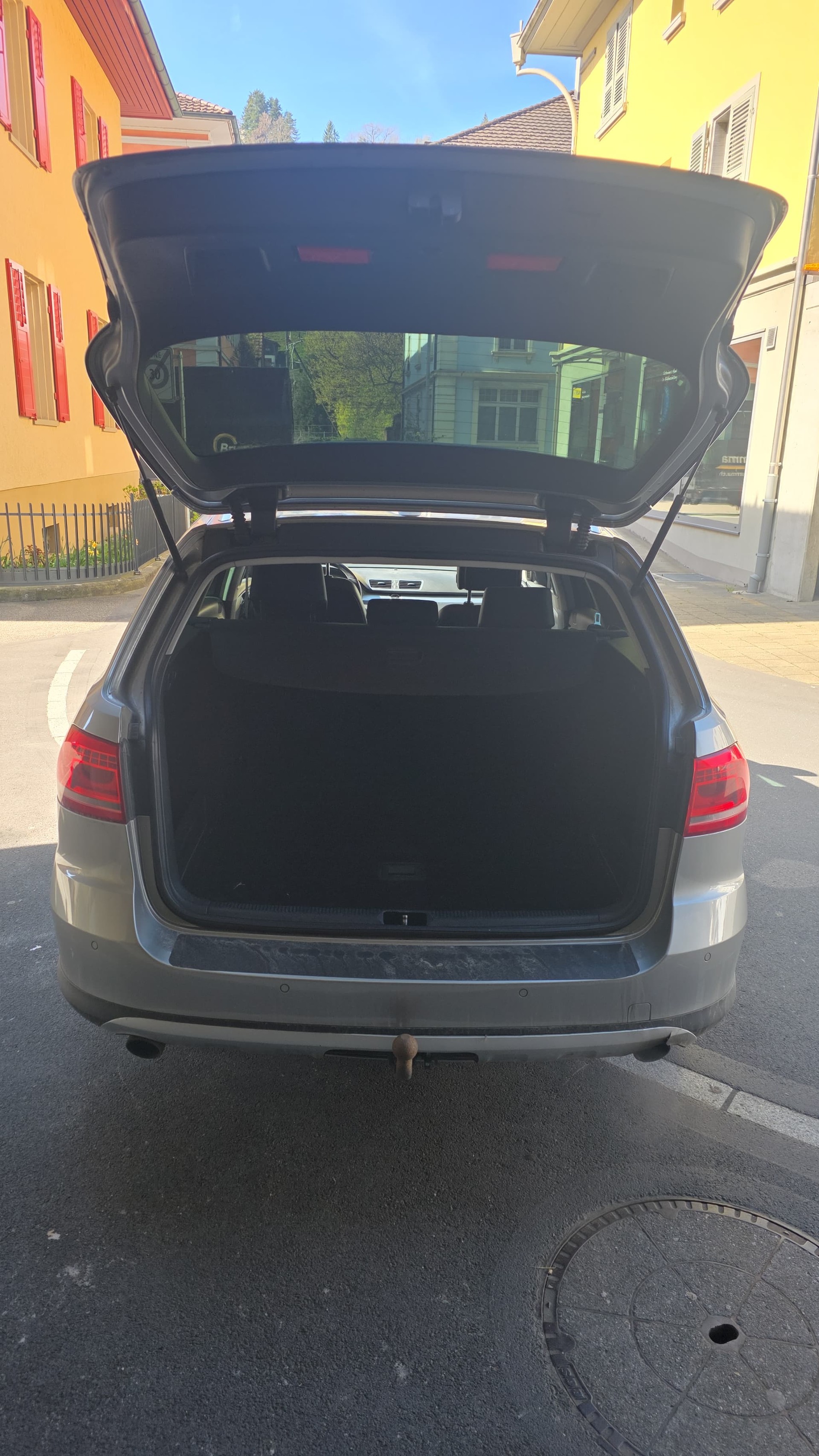 VW Passat Alltrack 2.0 TSI 4Motion DSG-image-3