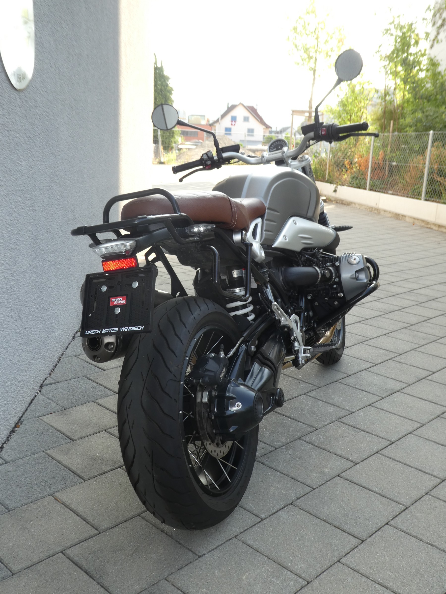 BMW R nineT Scrambler ABS-showroom-element-2