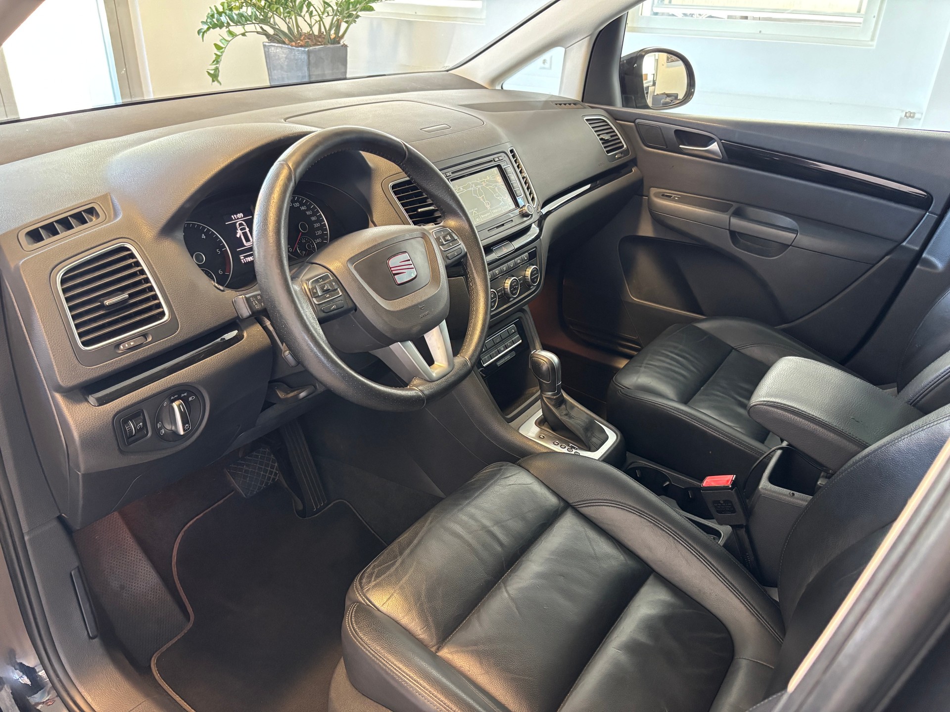 SEAT Alhambra 2.0 TDI Style DSG-image-4