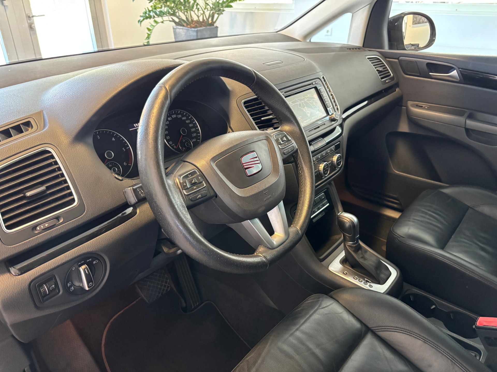 SEAT Alhambra 2.0 TDI Style DSG-image-5