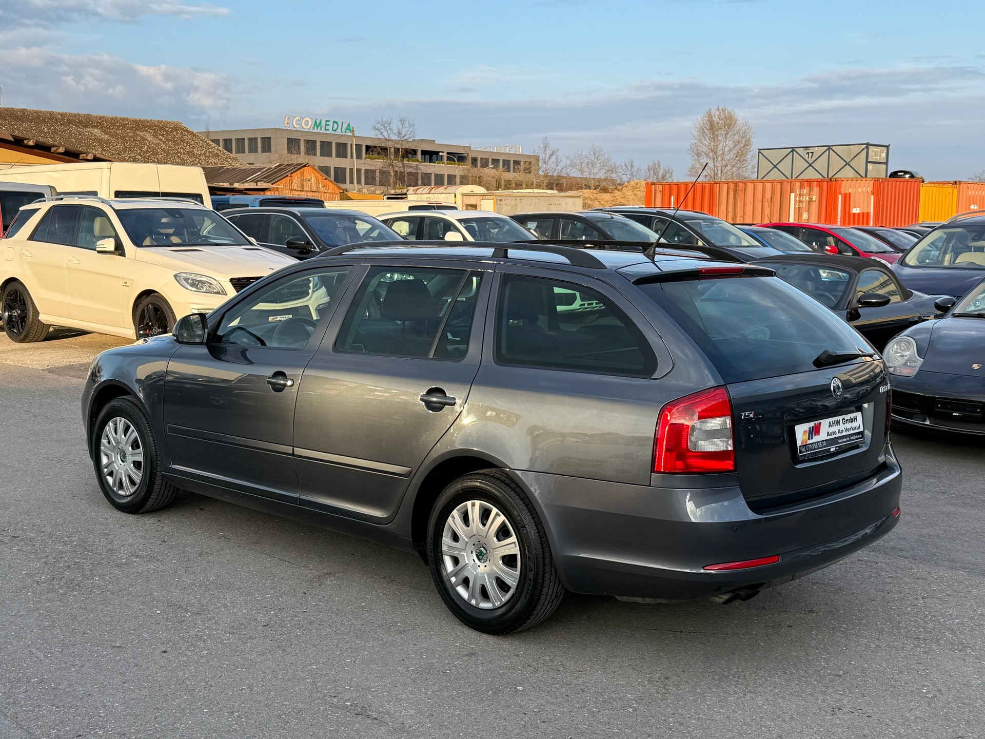 SKODA Octavia Combi 1.8 TSI Ambiente / Frisch ab MFK / Servicegepflegt / PDC / Tempomat / Klimaanlage-image-5