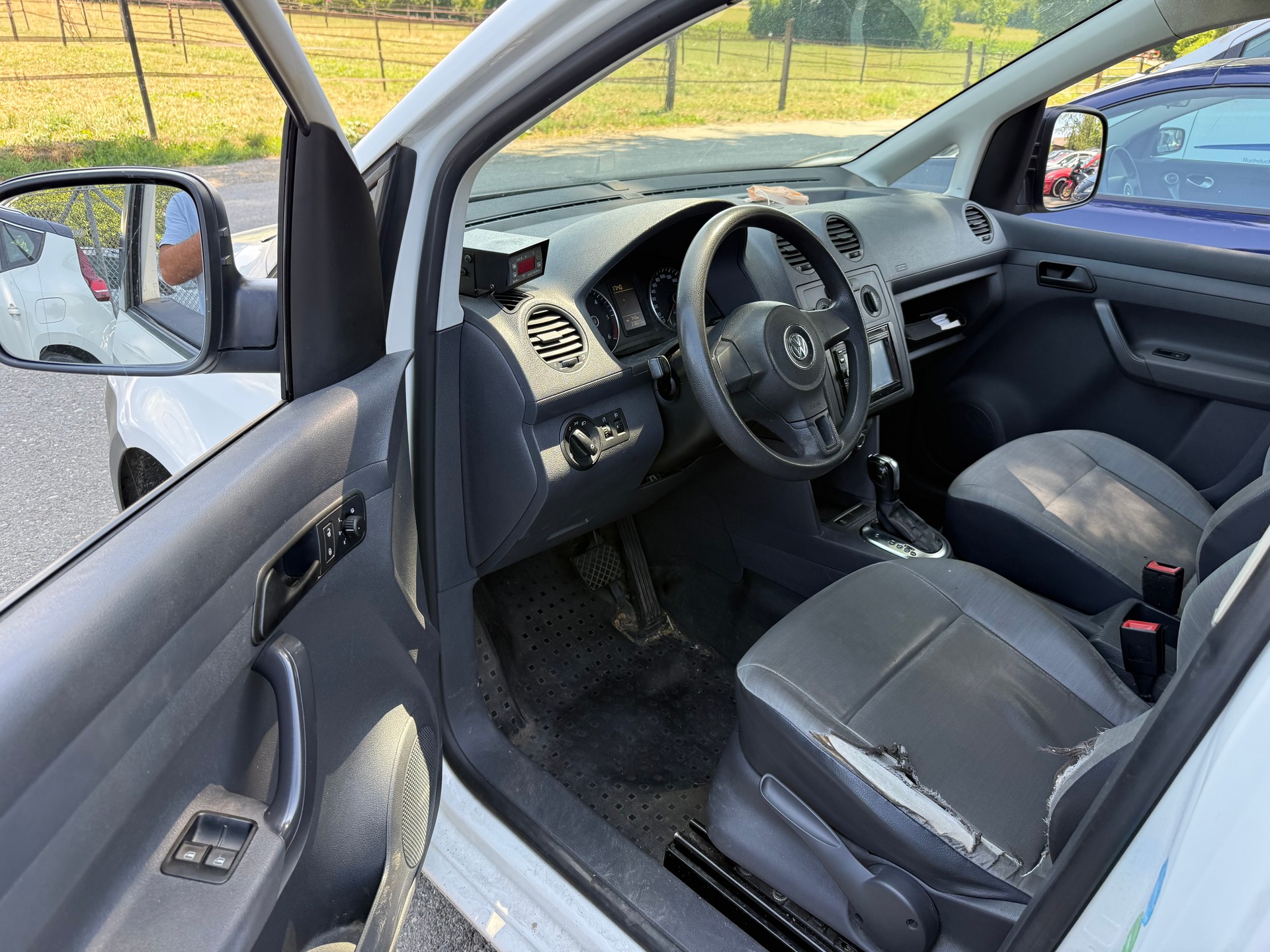 VW Caddy Maxi 1.6 TDI DSG Kühler-image-11