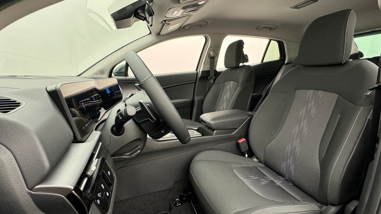 KIA Sportage 1.6T-GDi PHEV Limited 4x4-image-4