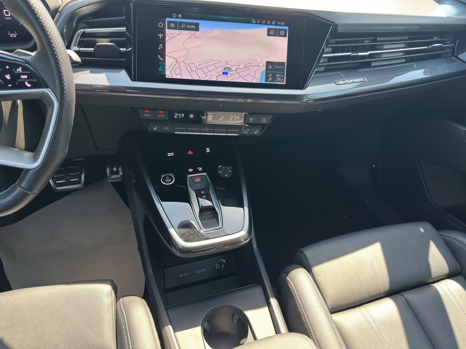 AUDI Q4 Sportback e-tron 50 quattro-image-10