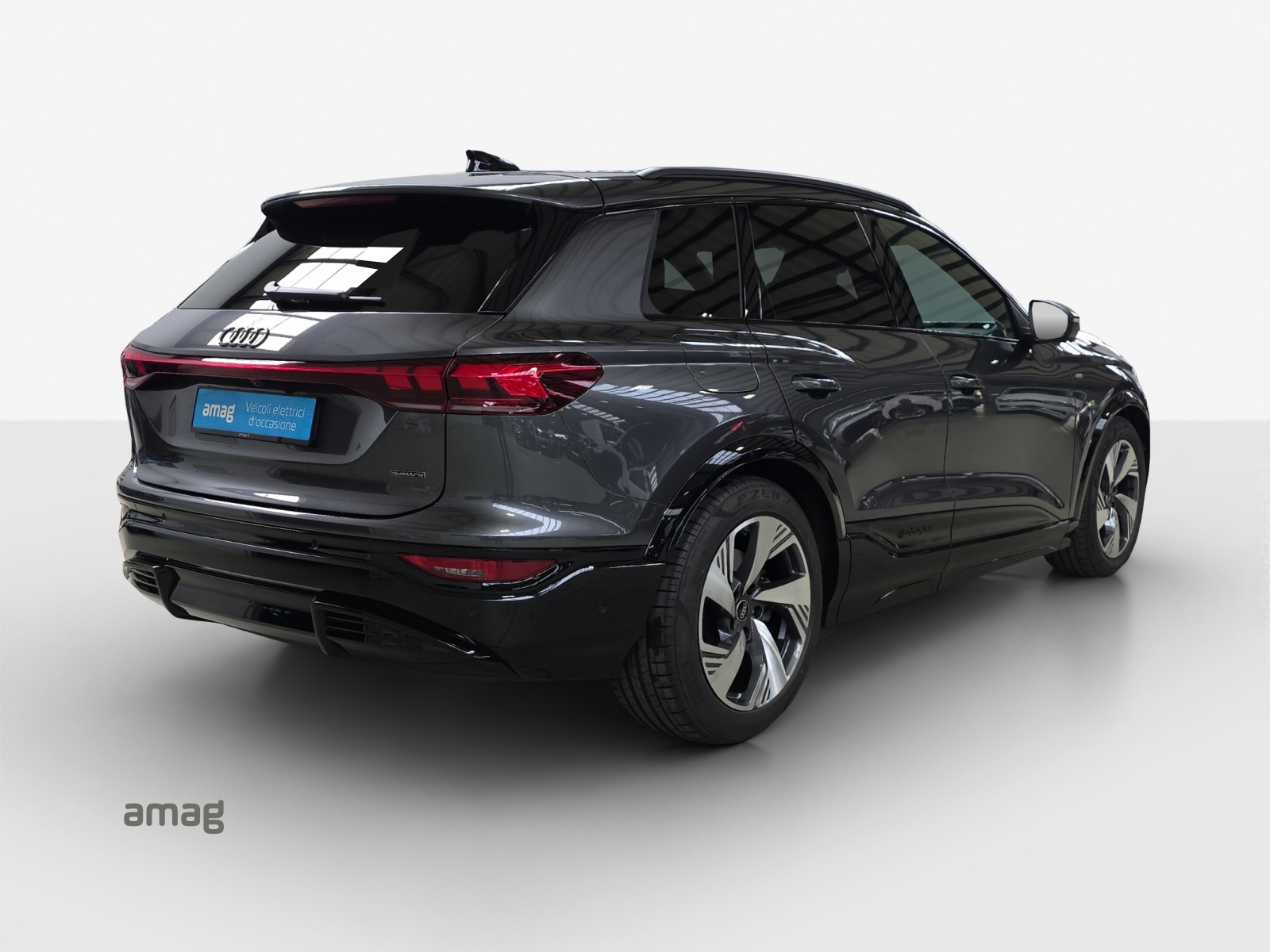 AUDI Q6 e-tron quattro-image-5