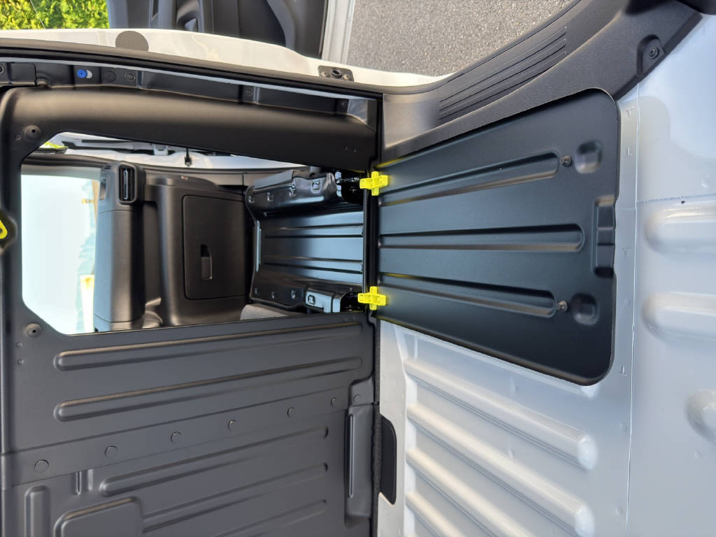 TOYOTA PROACE CITY Van L1 1.2 Active-image-13