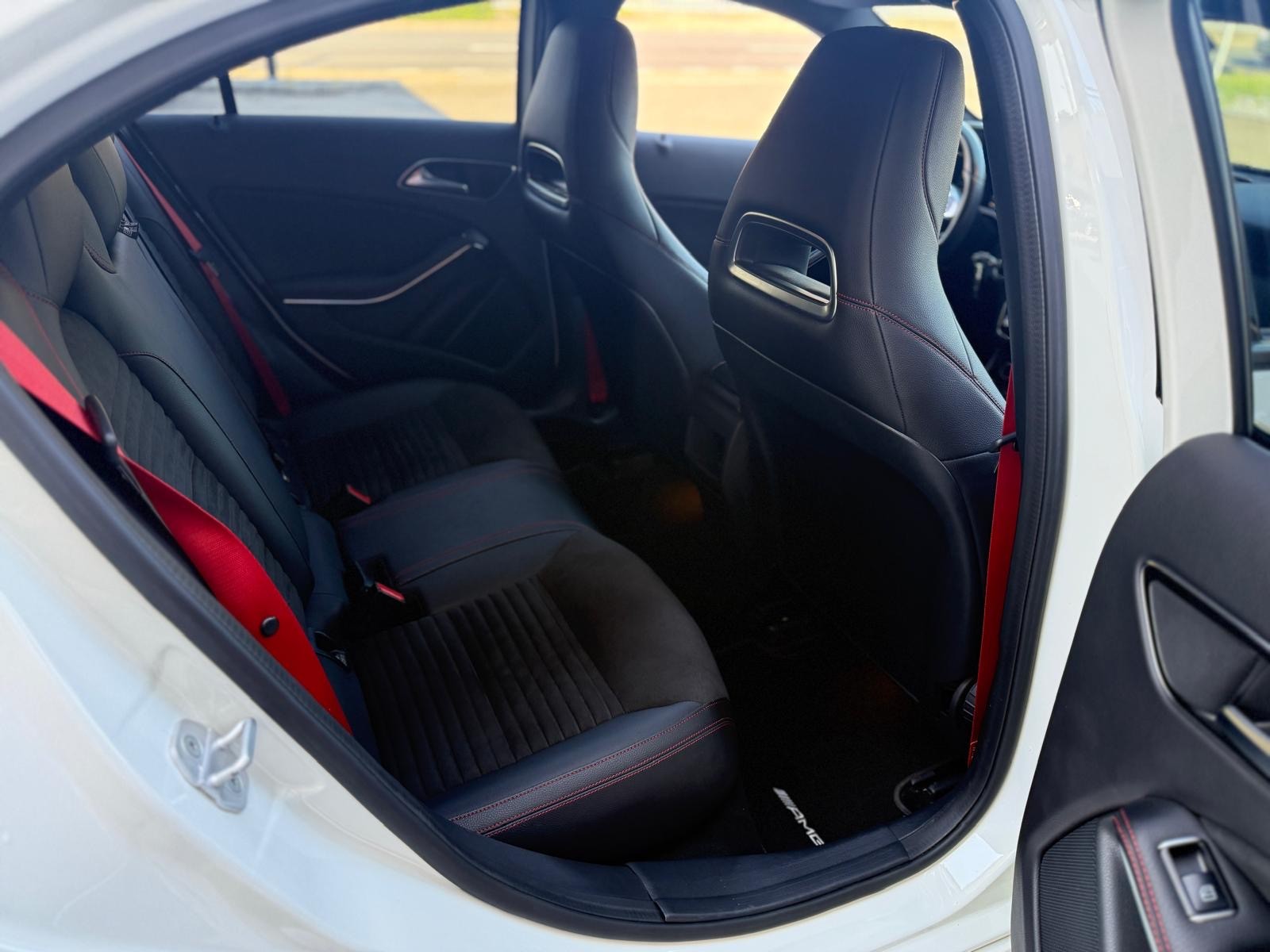 MERCEDES-BENZ A 45 AMG 4Matic Speedshift 7G-DCT-image-15