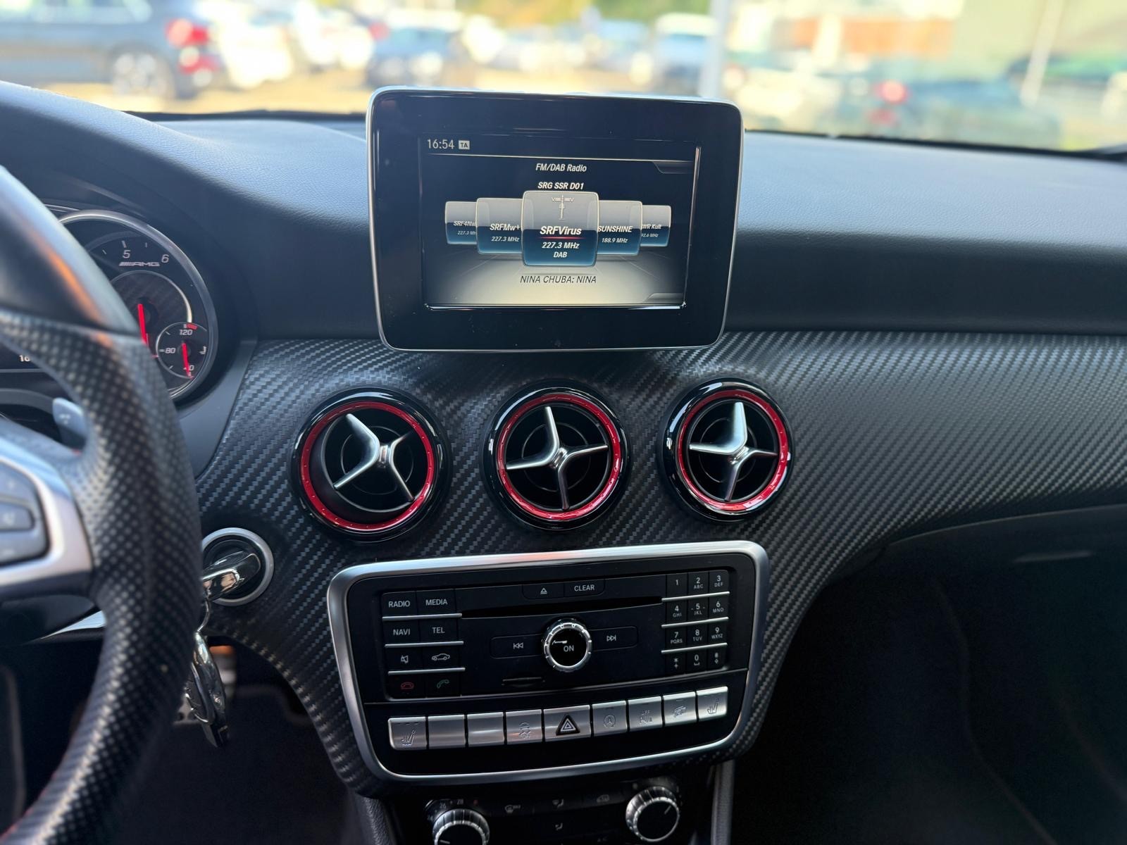 MERCEDES-BENZ A 45 AMG 4Matic Speedshift 7G-DCT-image-10