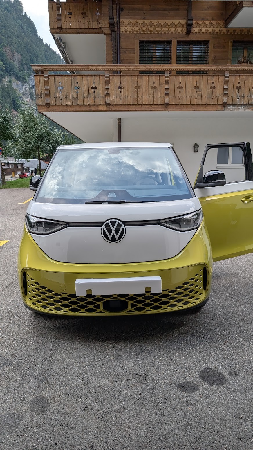 VW 77kWh Pro-image-0