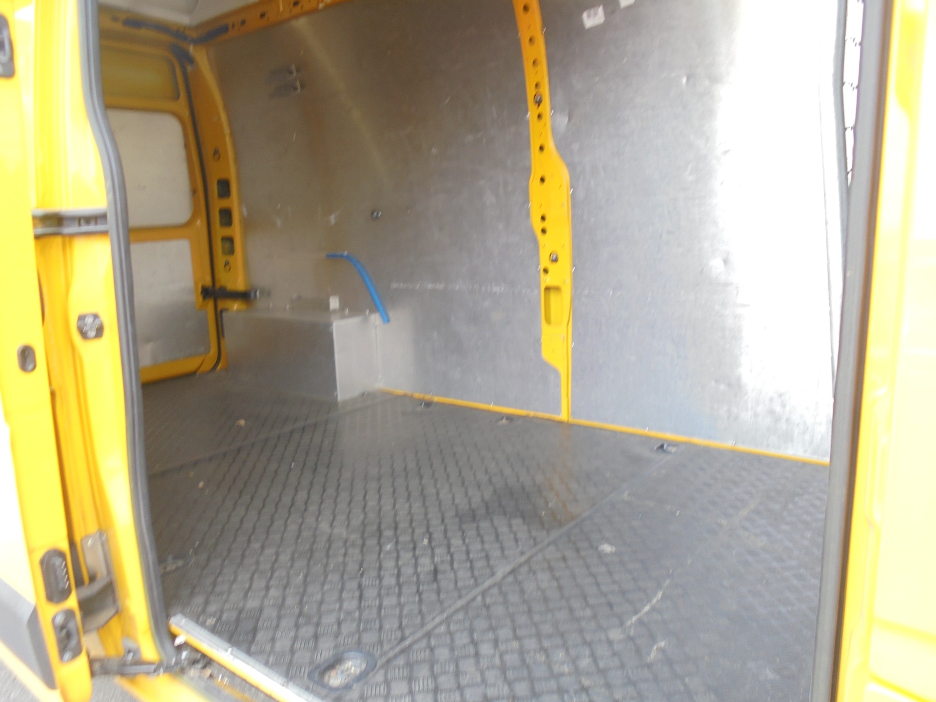RENAULT Master T35 2.3dCi 135 L3H3-image-6
