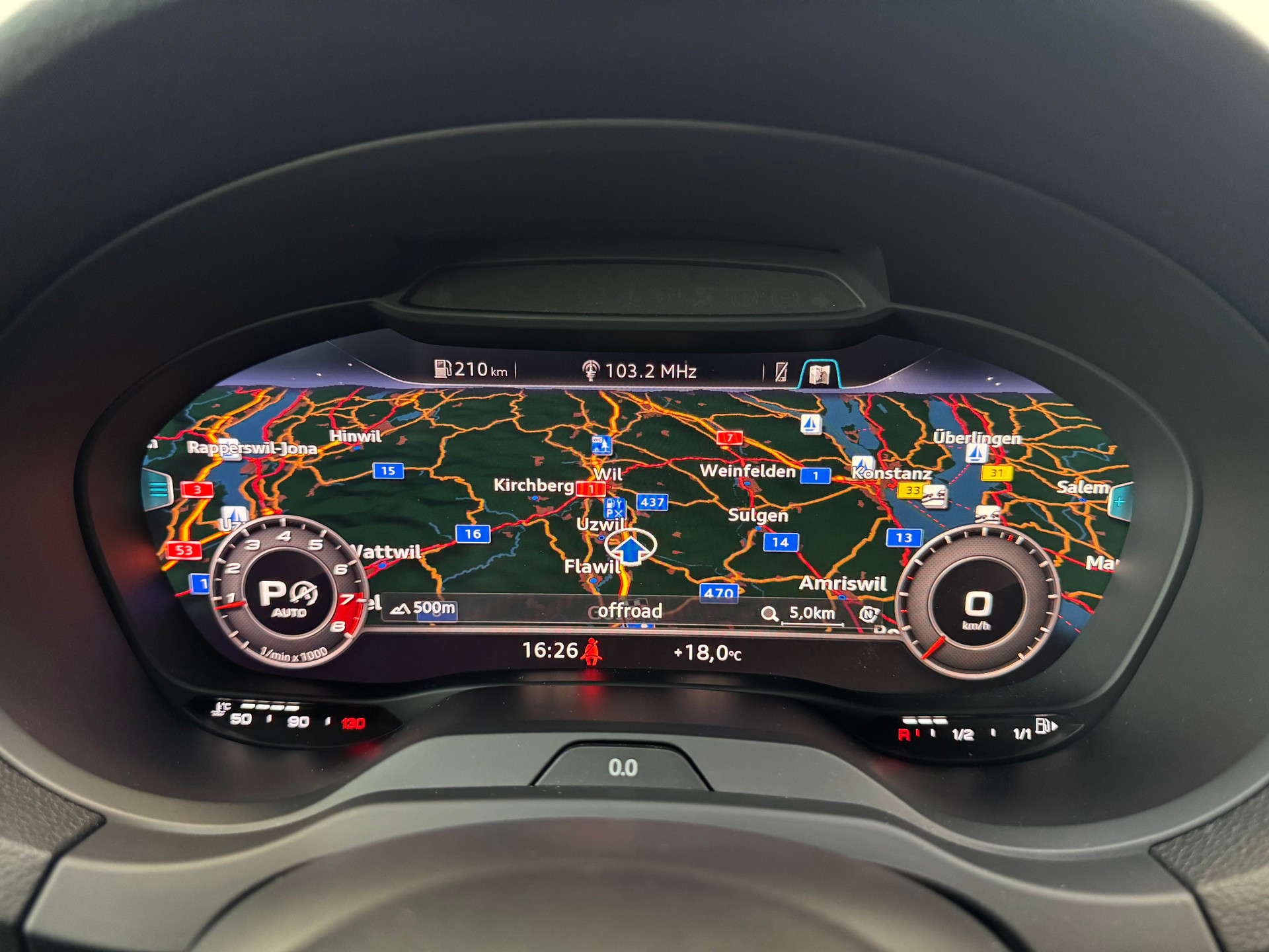 AUDI RS3 Sportback 2.5 TSI quattro S-tronic-image-12