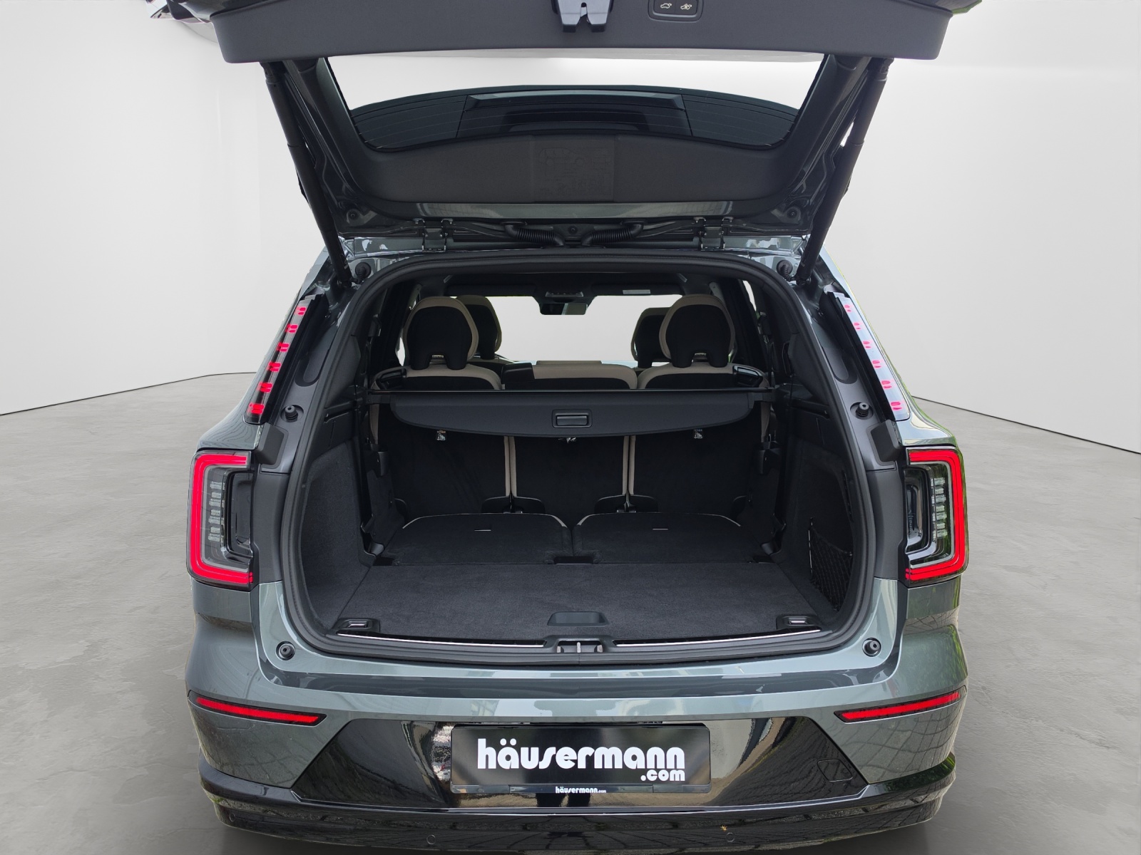 VOLVO EX90 Twin Performance Ultra AWD-image-5