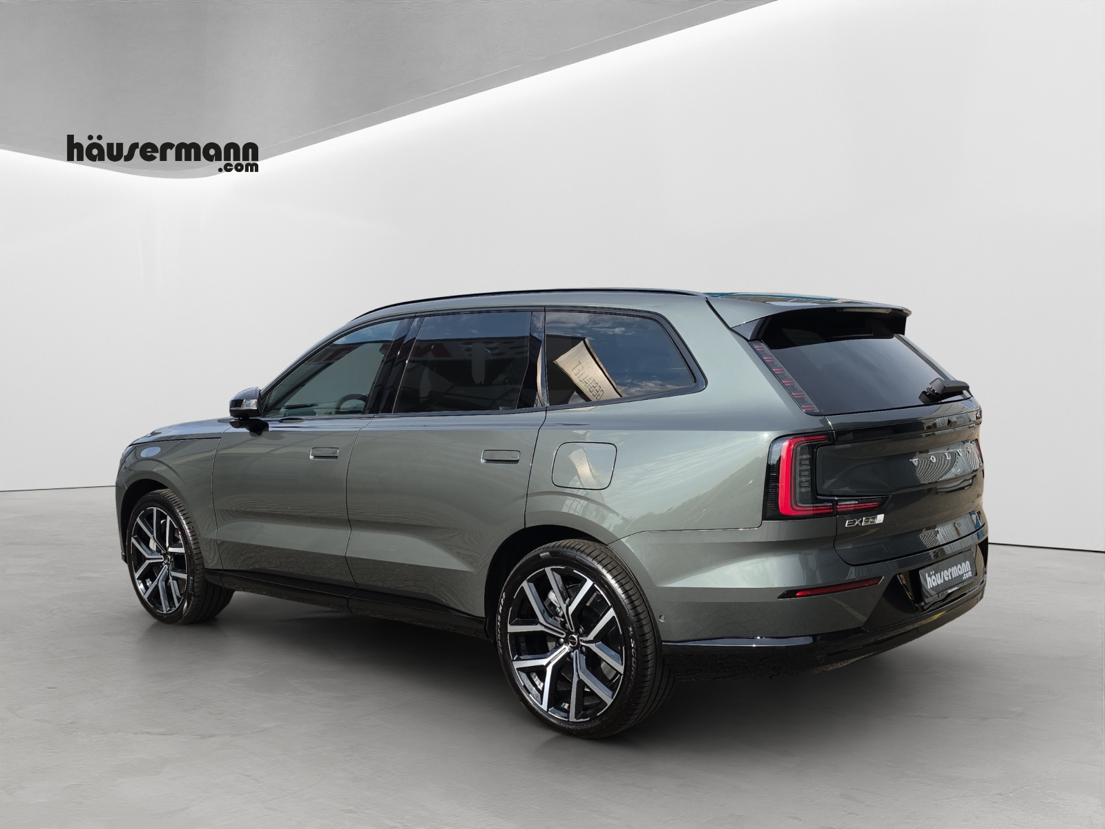 VOLVO EX90 Twin Performance Ultra AWD-showroom-element-3
