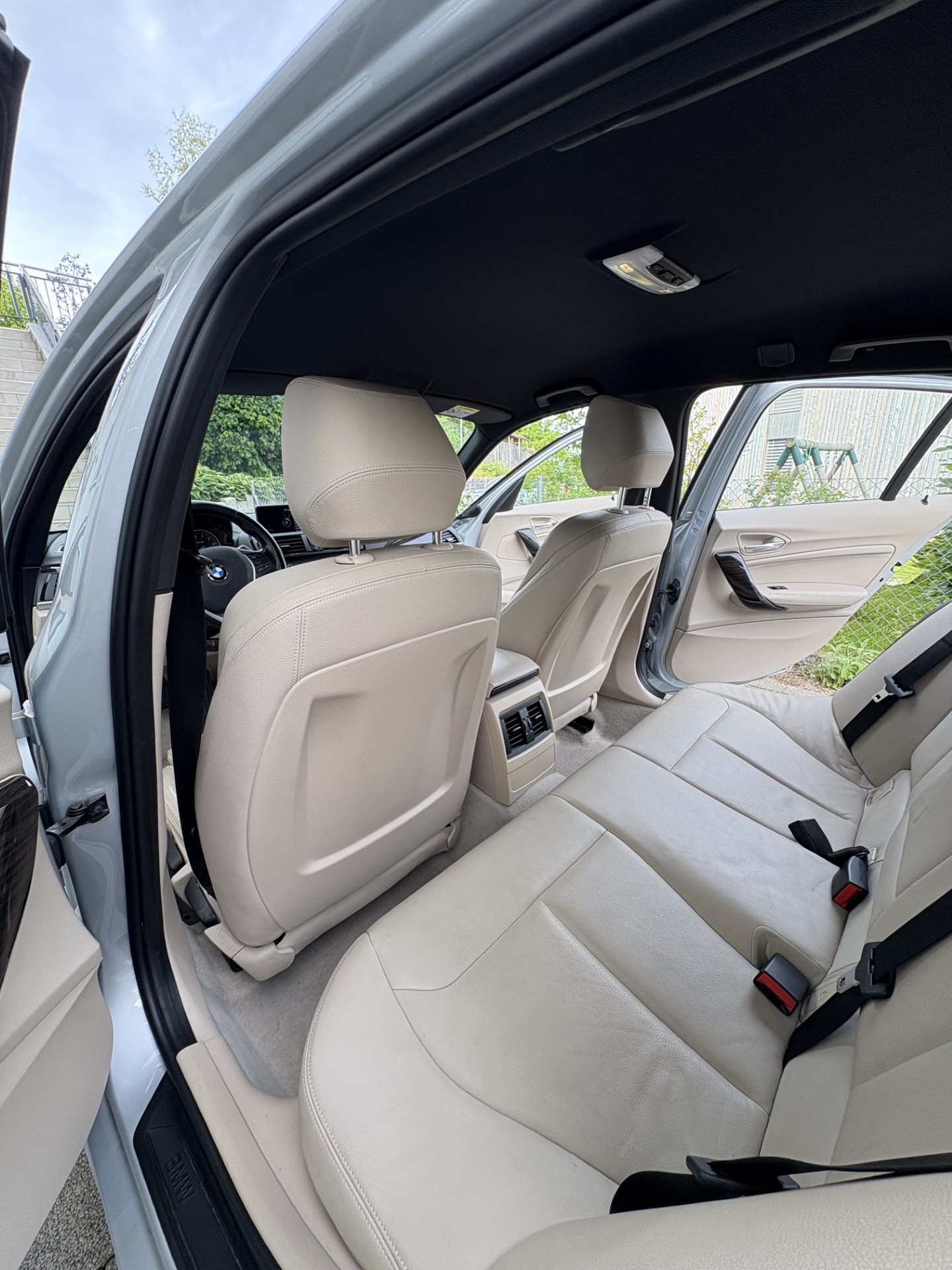 BMW M135i xDrive-image-2