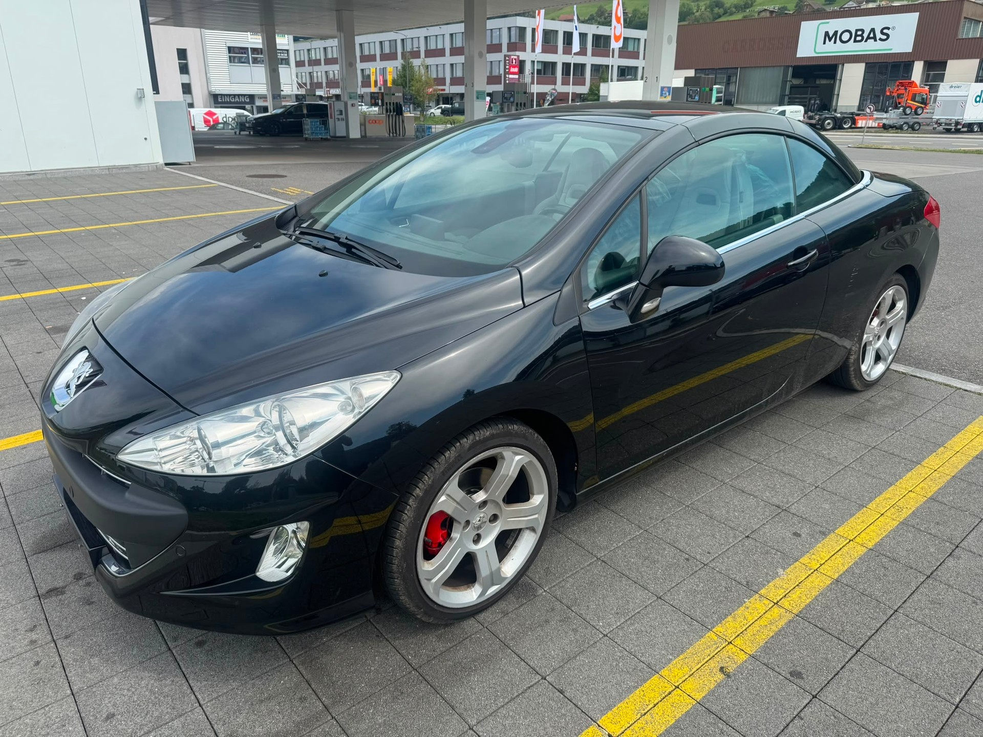PEUGEOT 308 CC 1.6 16V Turbo Platinum-image-1