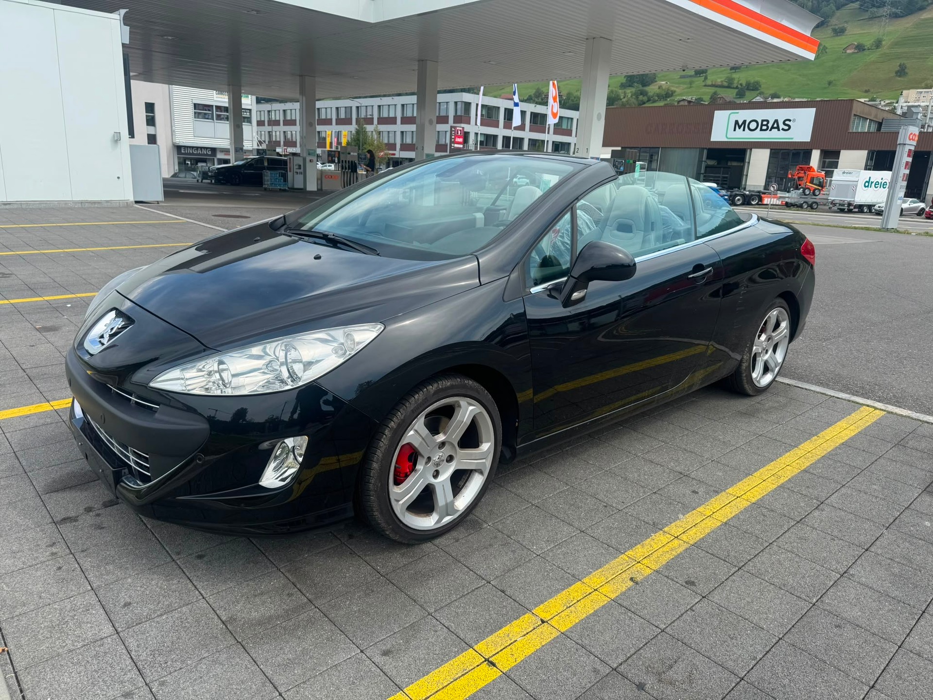 PEUGEOT 308 CC 1.6 16V Turbo Platinum-image-4
