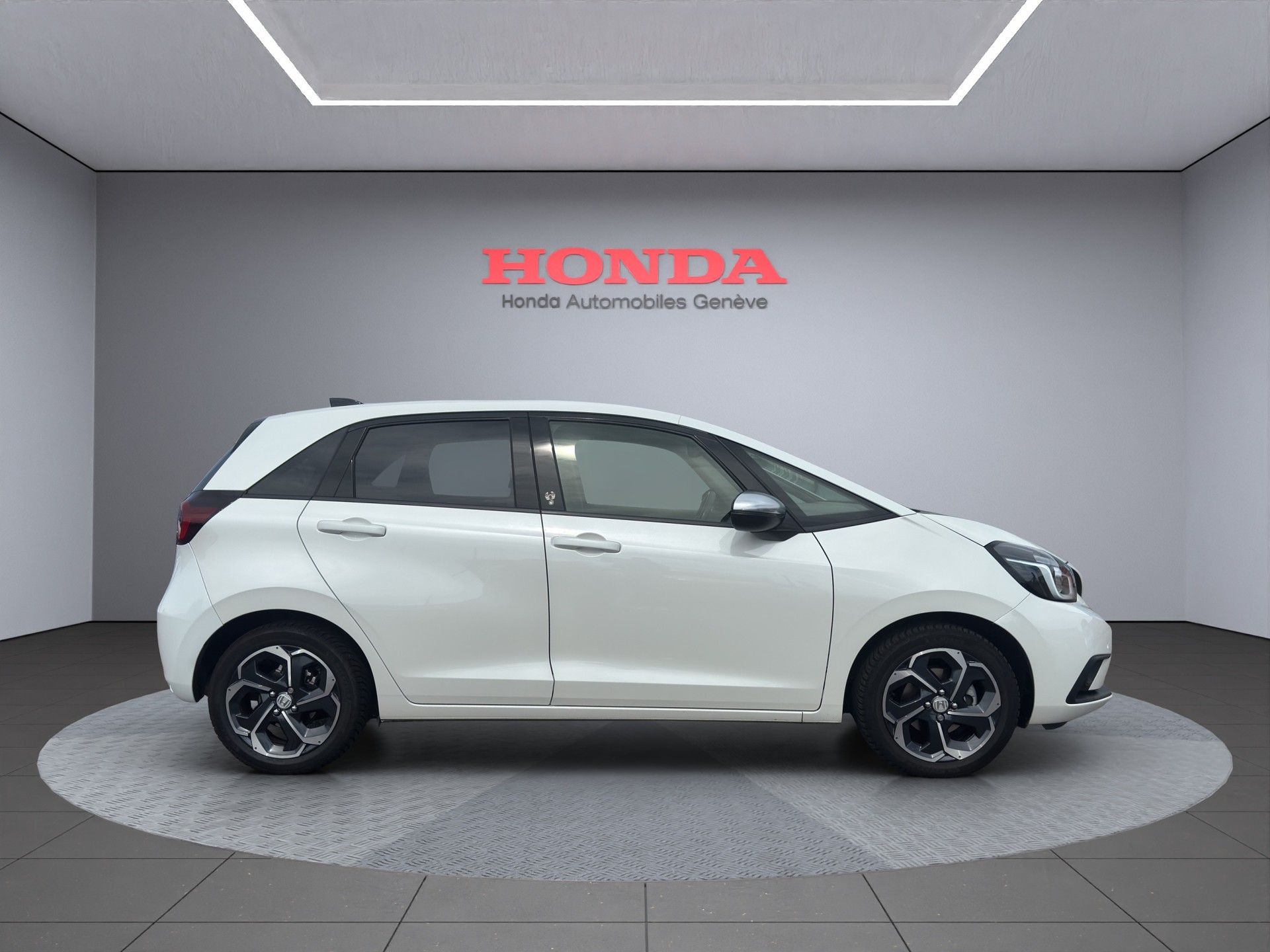 HONDA Jazz 1.5 i-MMD Executive-image-0