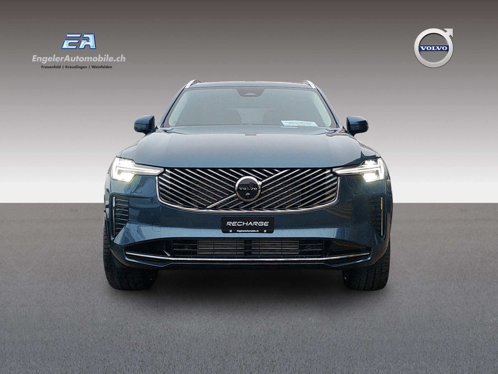 VOLVO XC90 2.0 T8 TE Ultra Bright eAWD-showroom-element-1