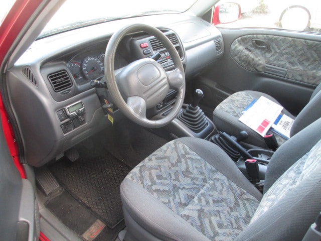 SUZUKI Grand Vitara 2.0 16V Top-image-4