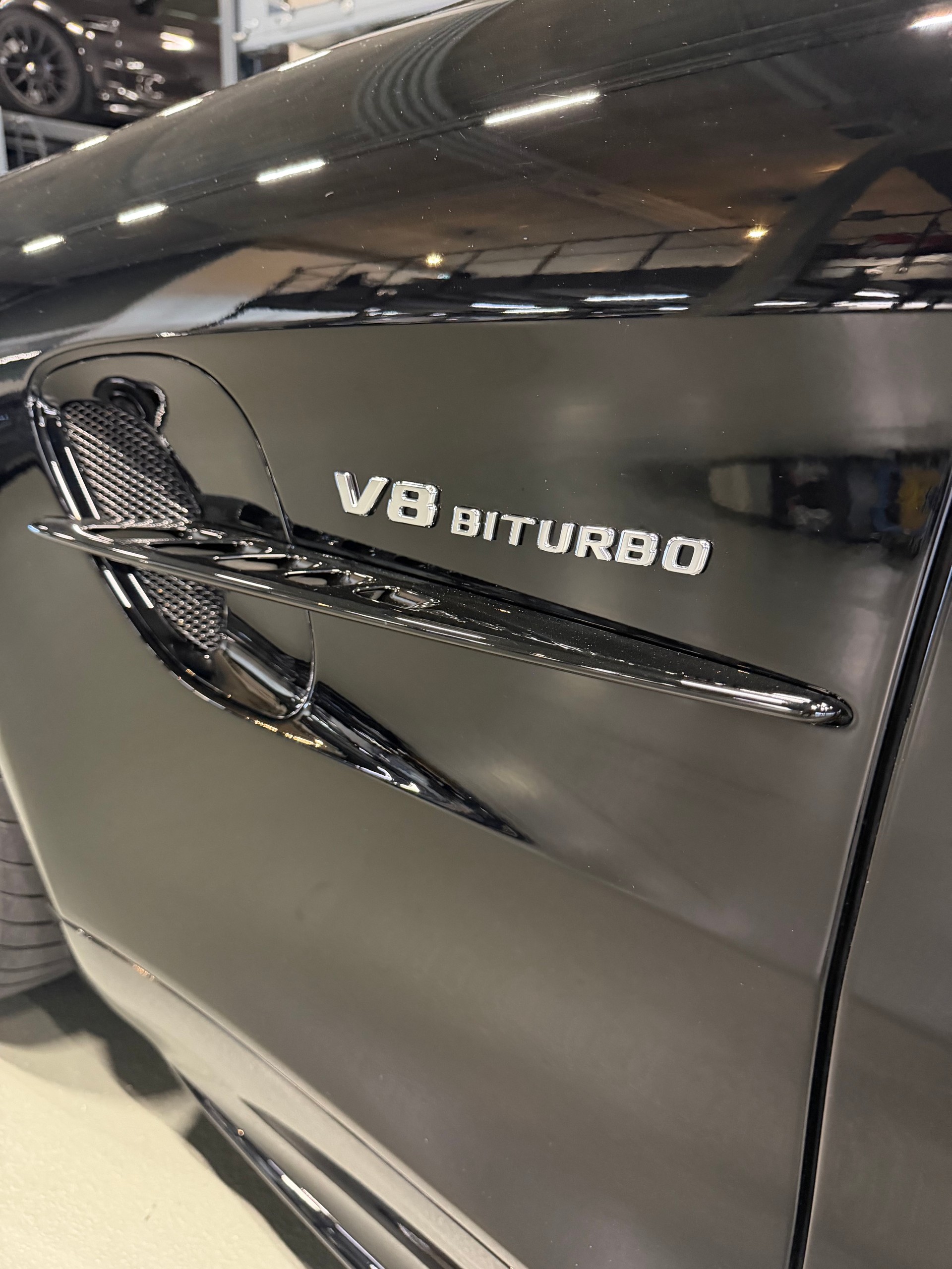 MERCEDES-BENZ AMG GT R Speedshift DCT-image-6