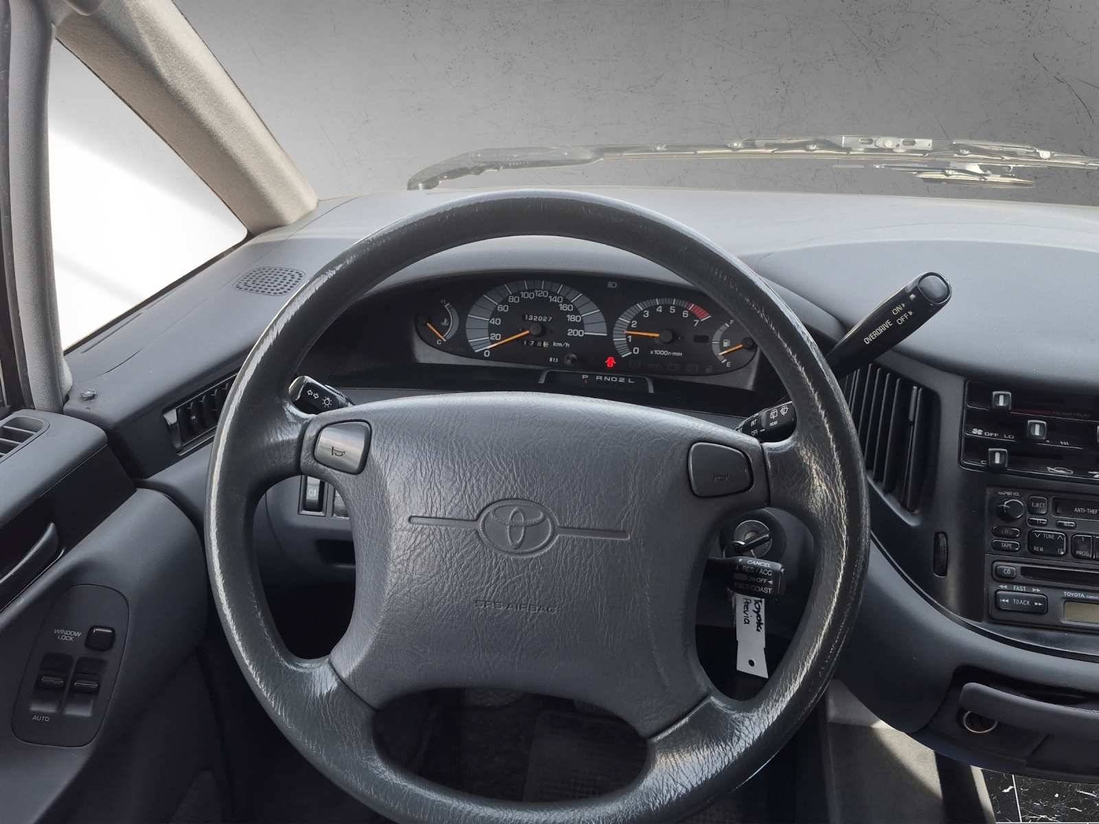 TOYOTA Previa GL 4x2-image-10