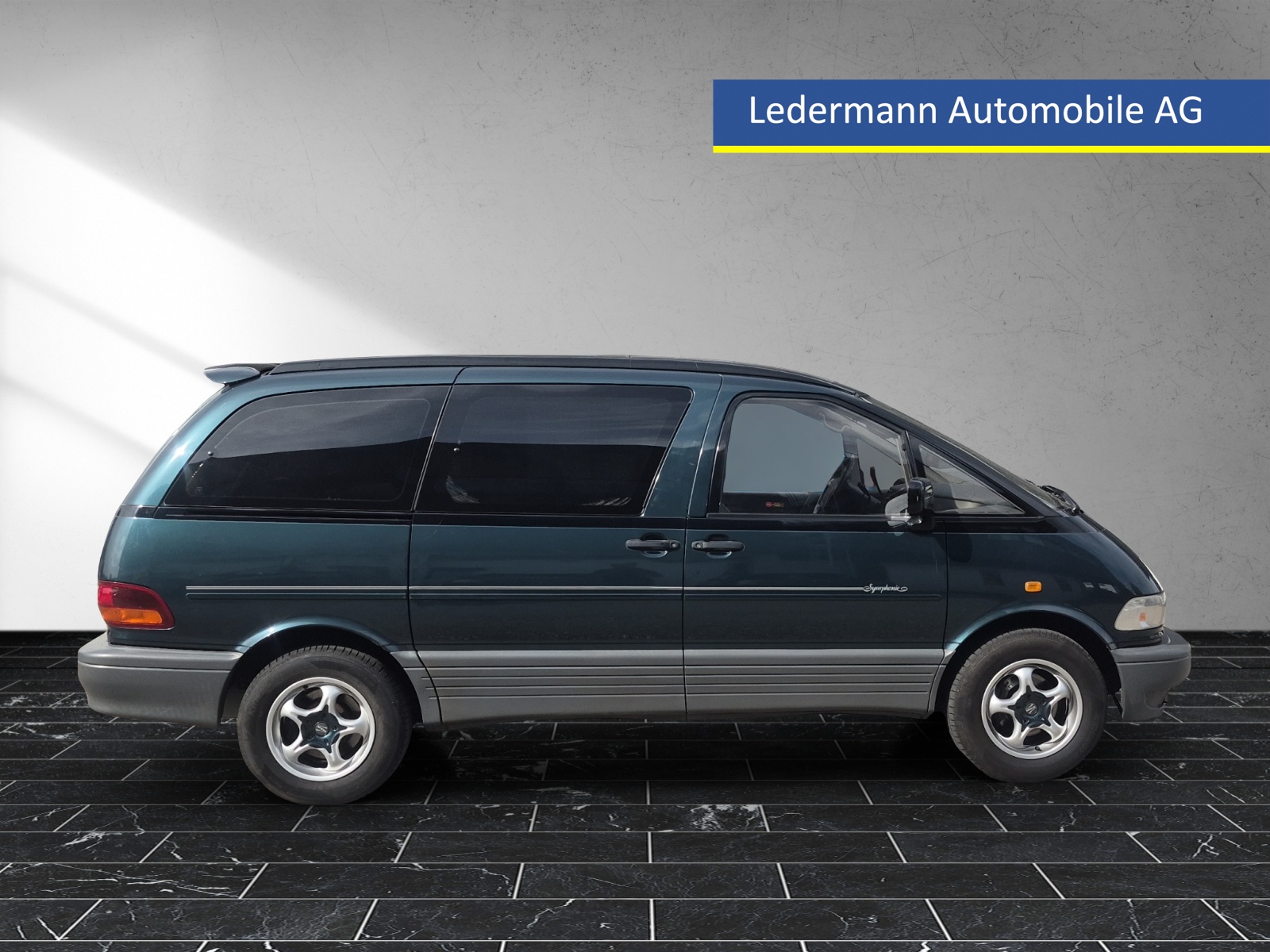 TOYOTA Previa GL 4x2-image-5