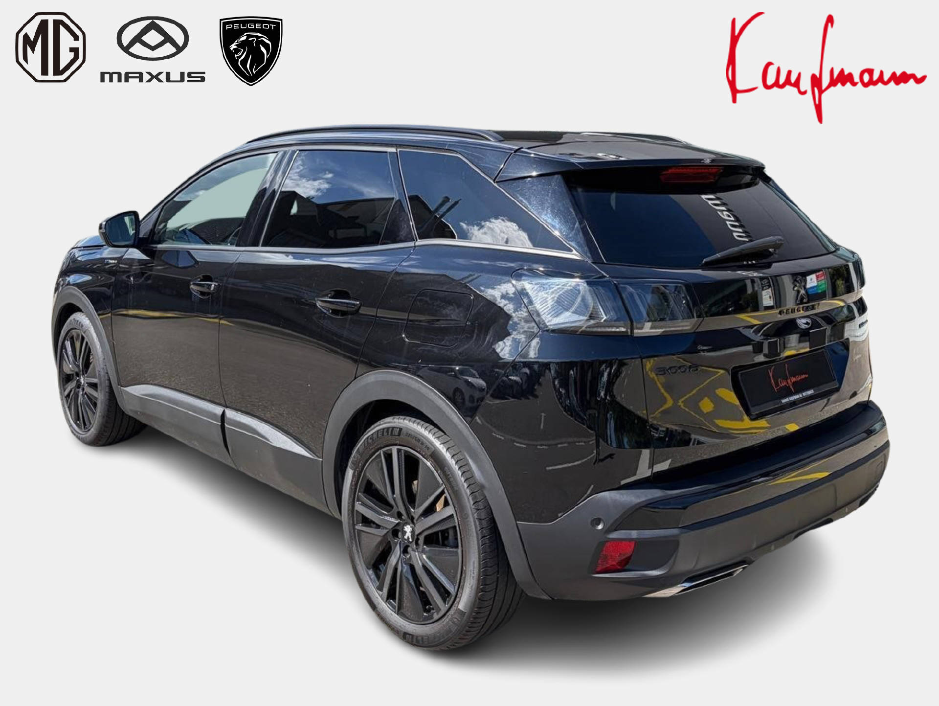 PEUGEOT 3008 1.6 Plug-in Hybrid4 GT Pack-image-4