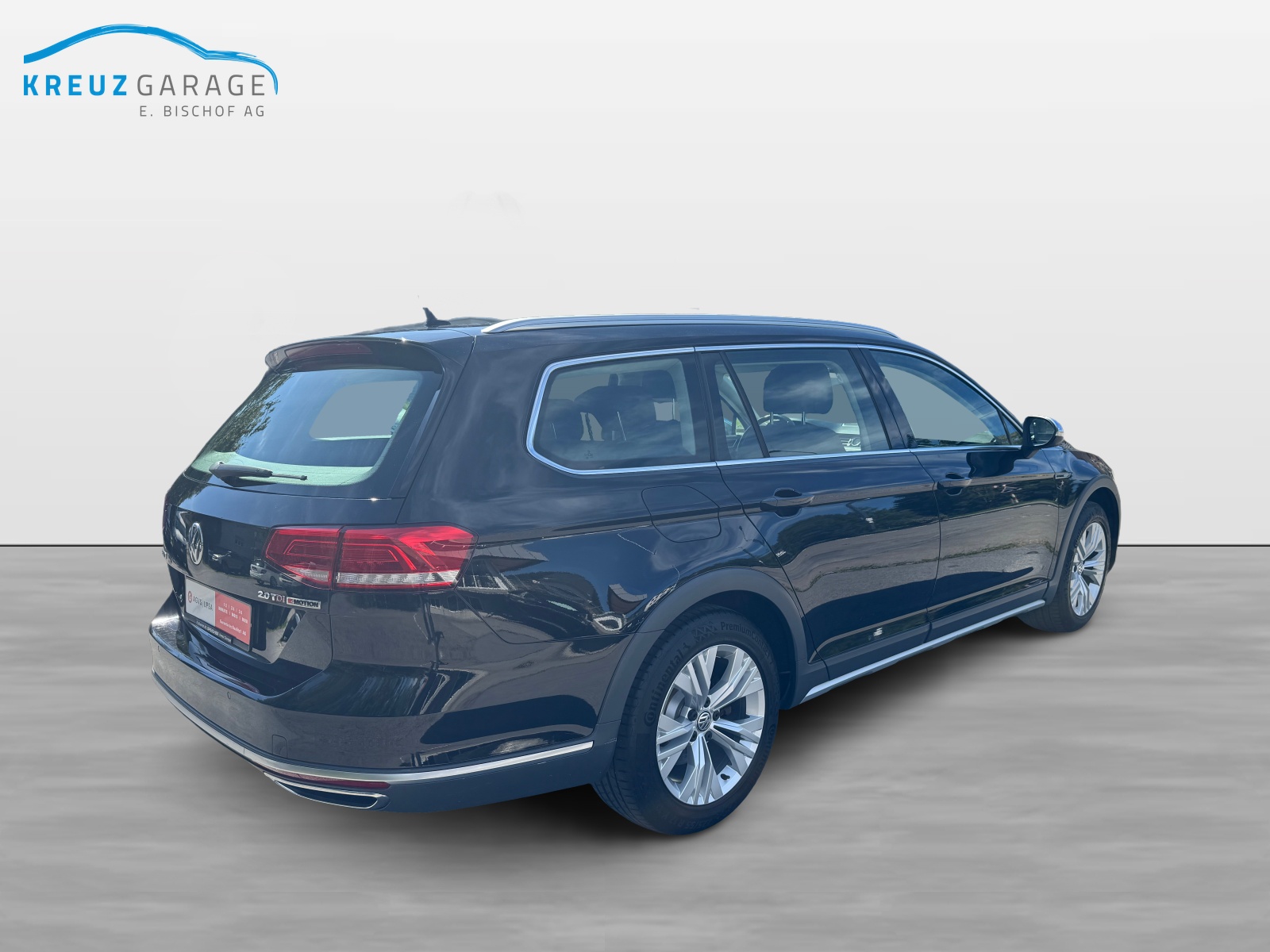 VW Passat Alltrack 2.0 TDI BMT 4Motion DSG-image-4