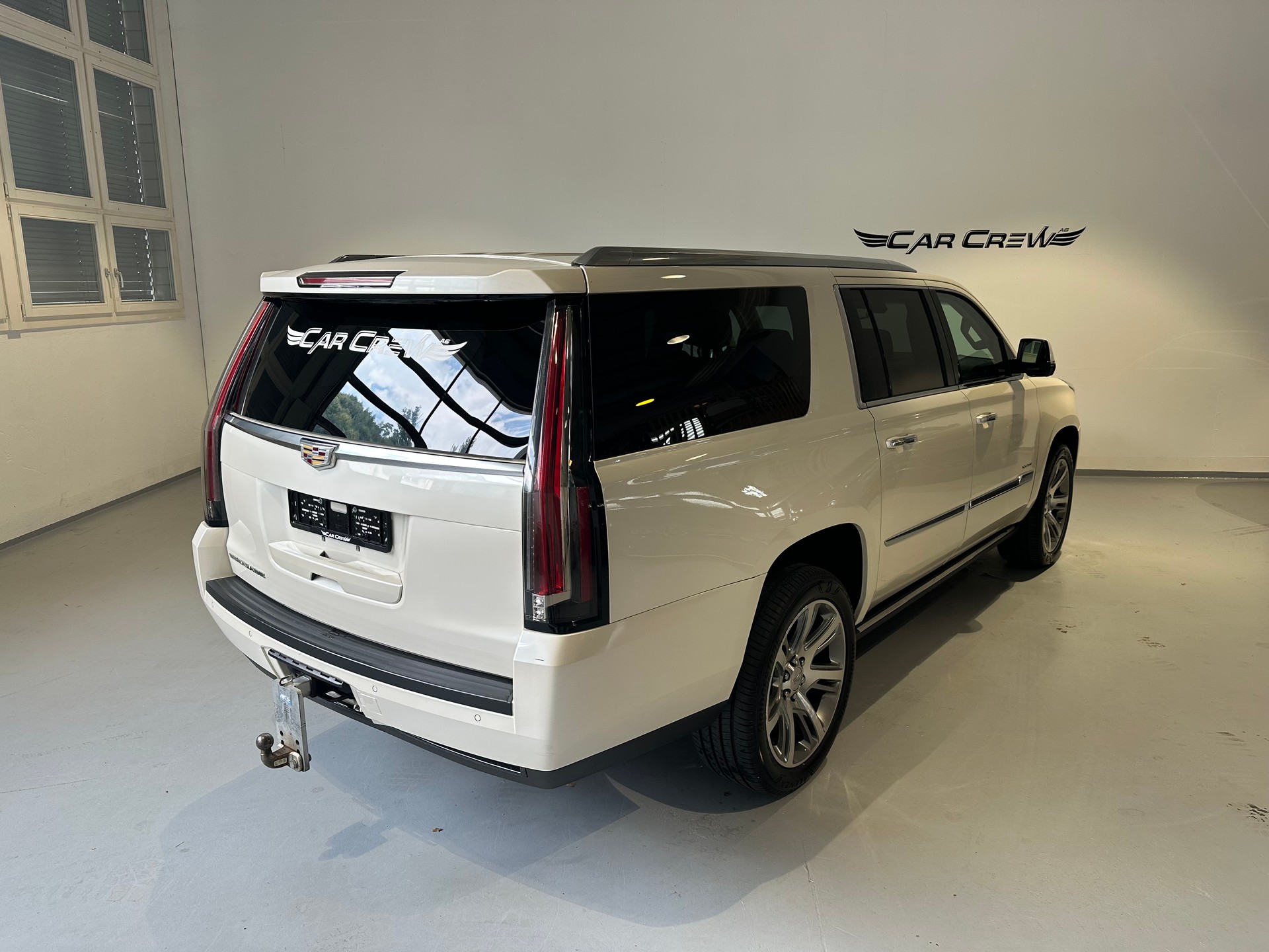 CADILLAC Escalade 6.2 ESV Premium Automatic-image-13