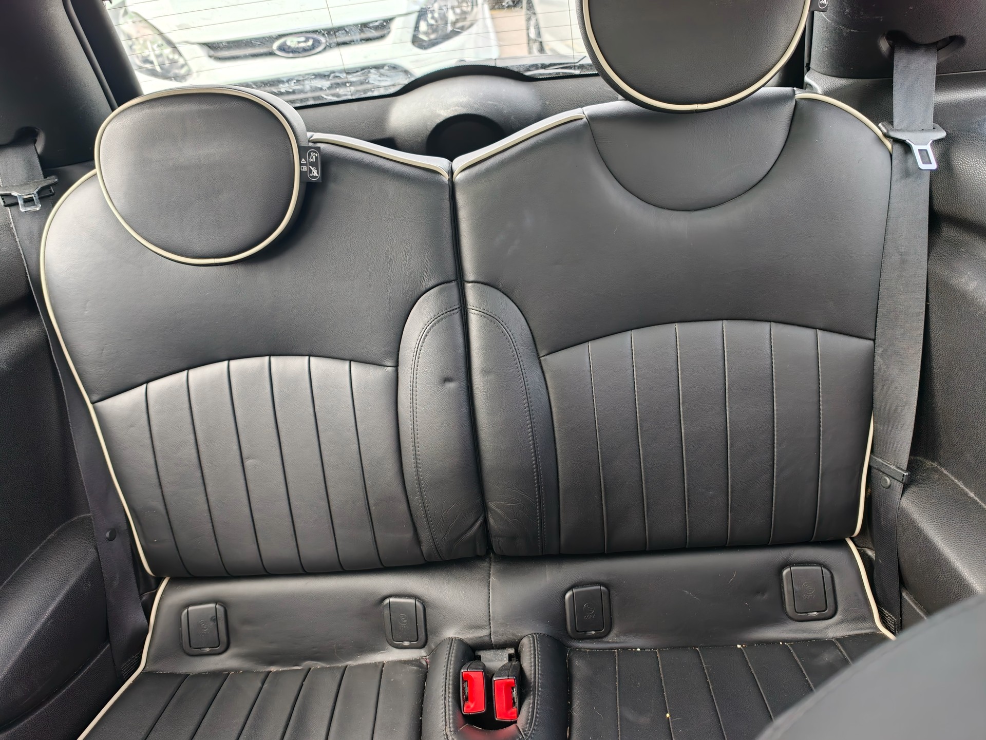 MINI Cooper S-image-8