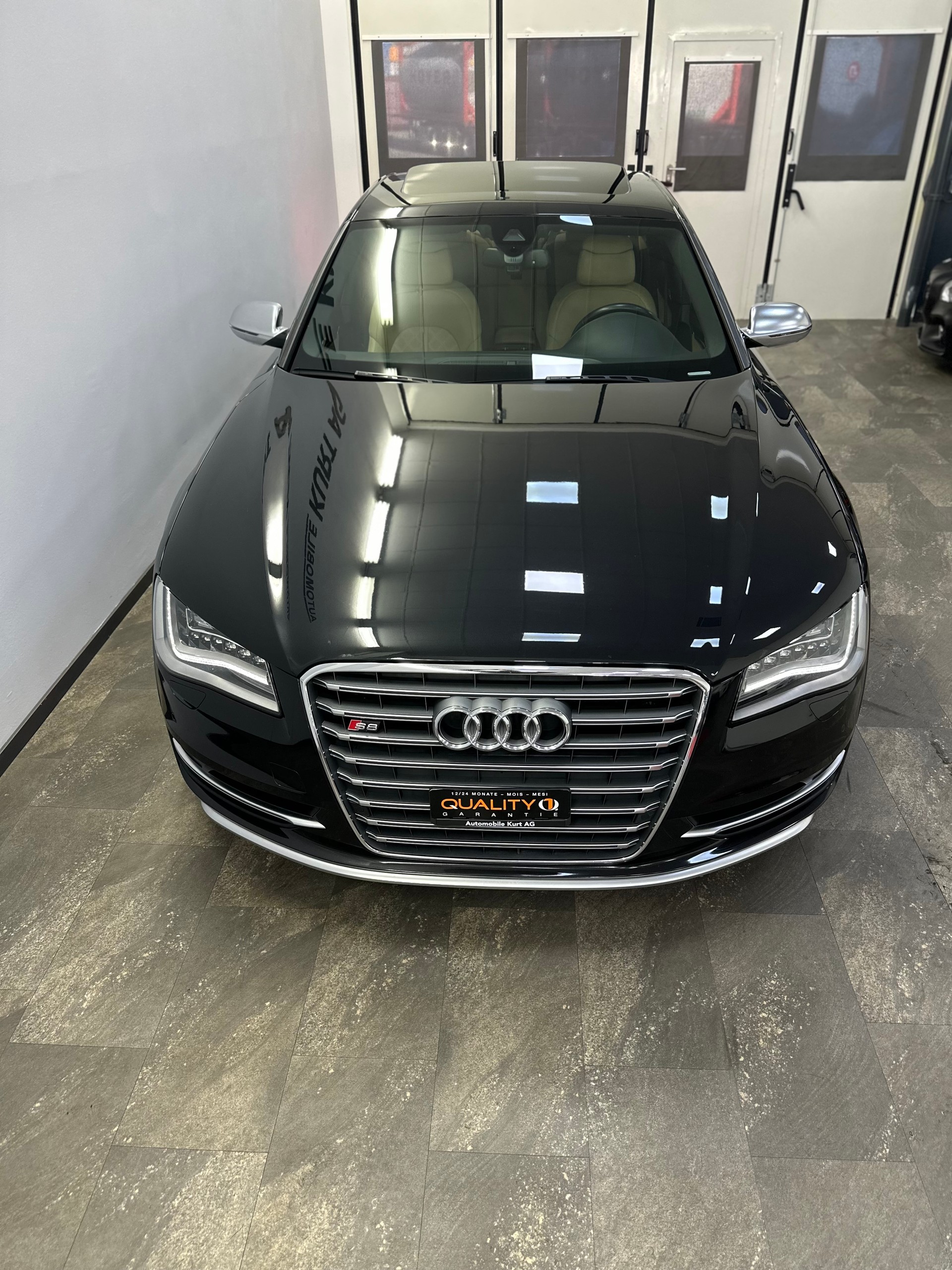 AUDI S8 4.0 TFSI V8 quattro tiptronic-image-7