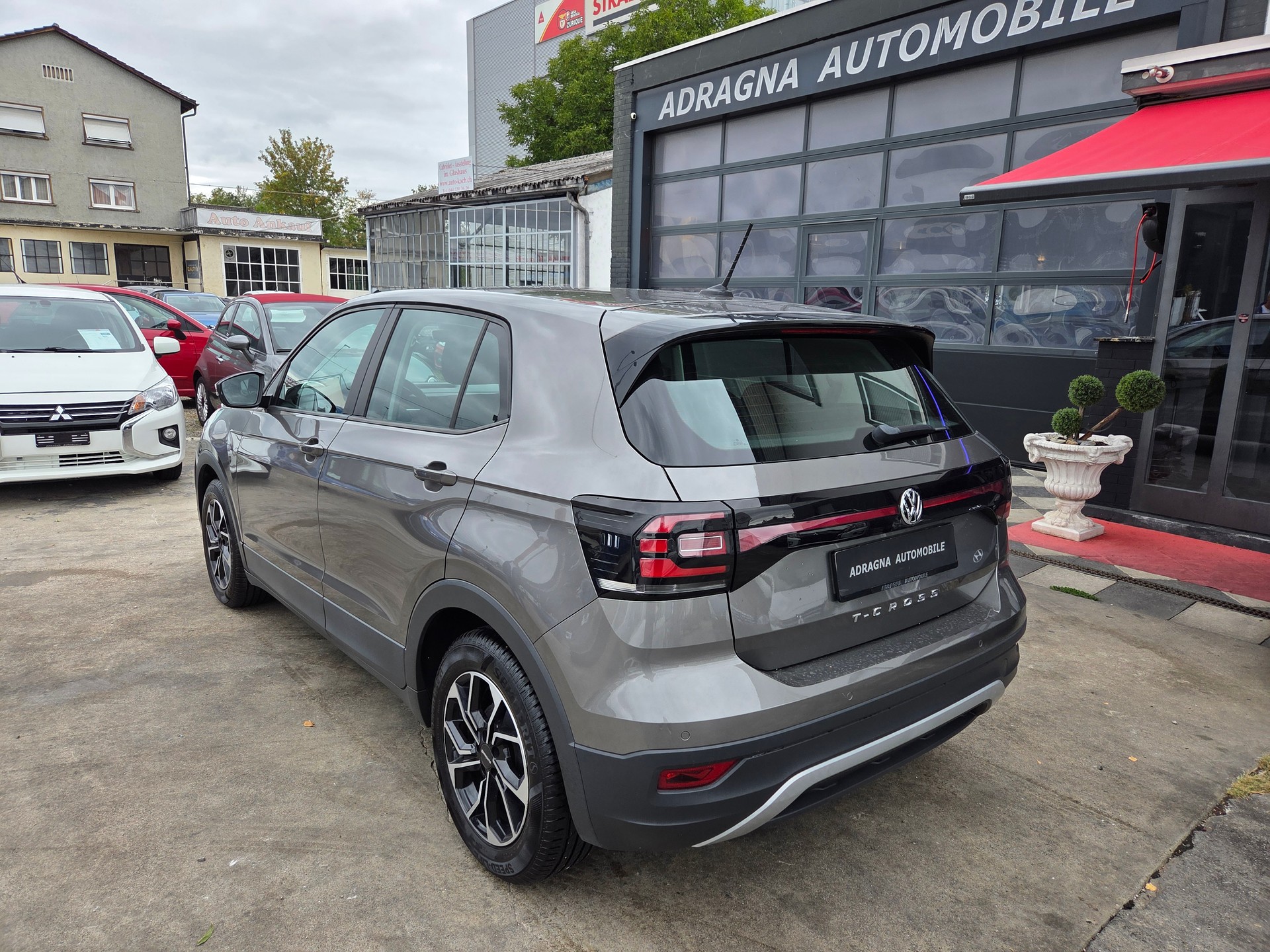 VW T-Cross 1.0 TSI-image-4